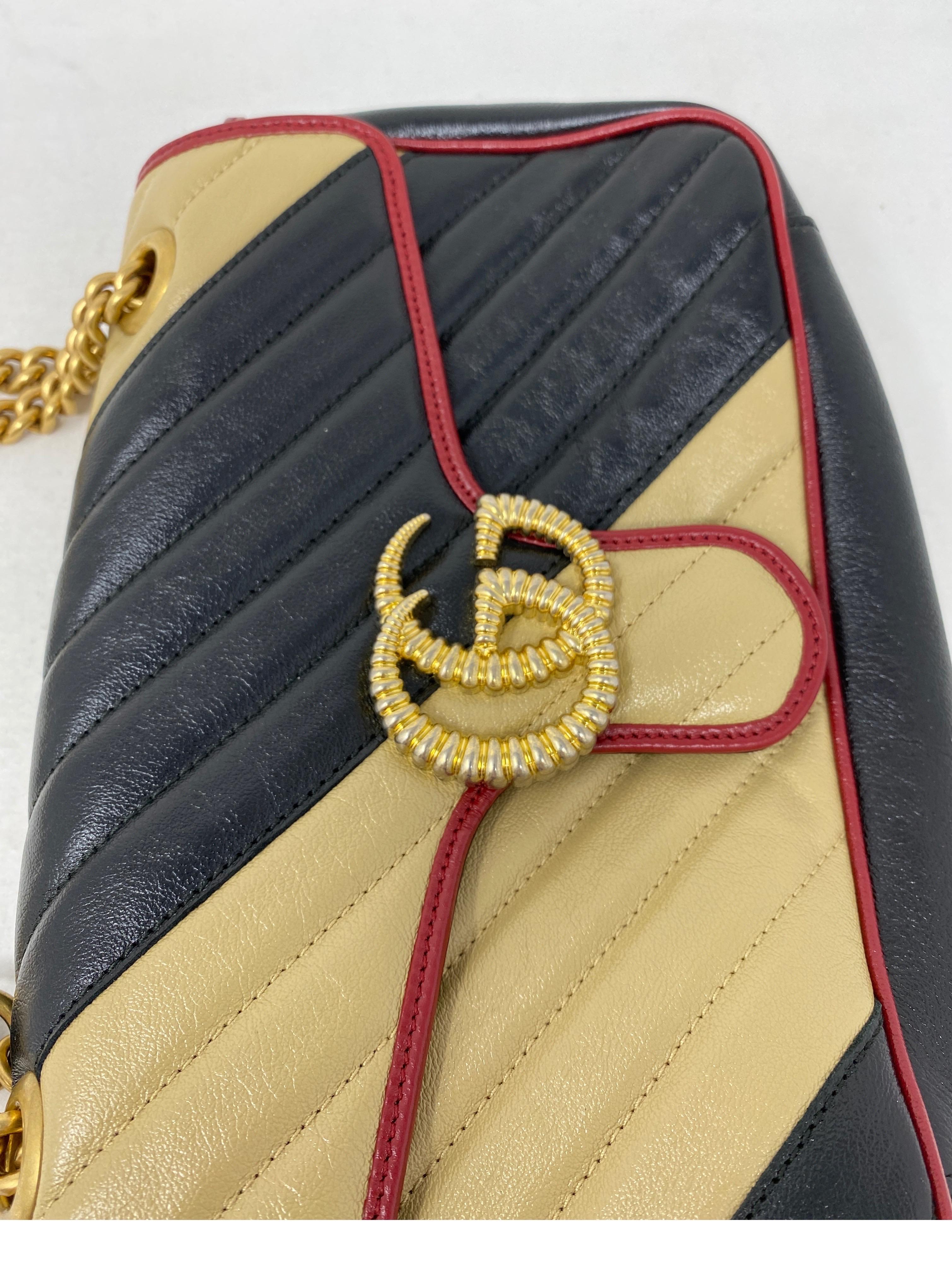 Gucci Red and Black Marmont Bag 5