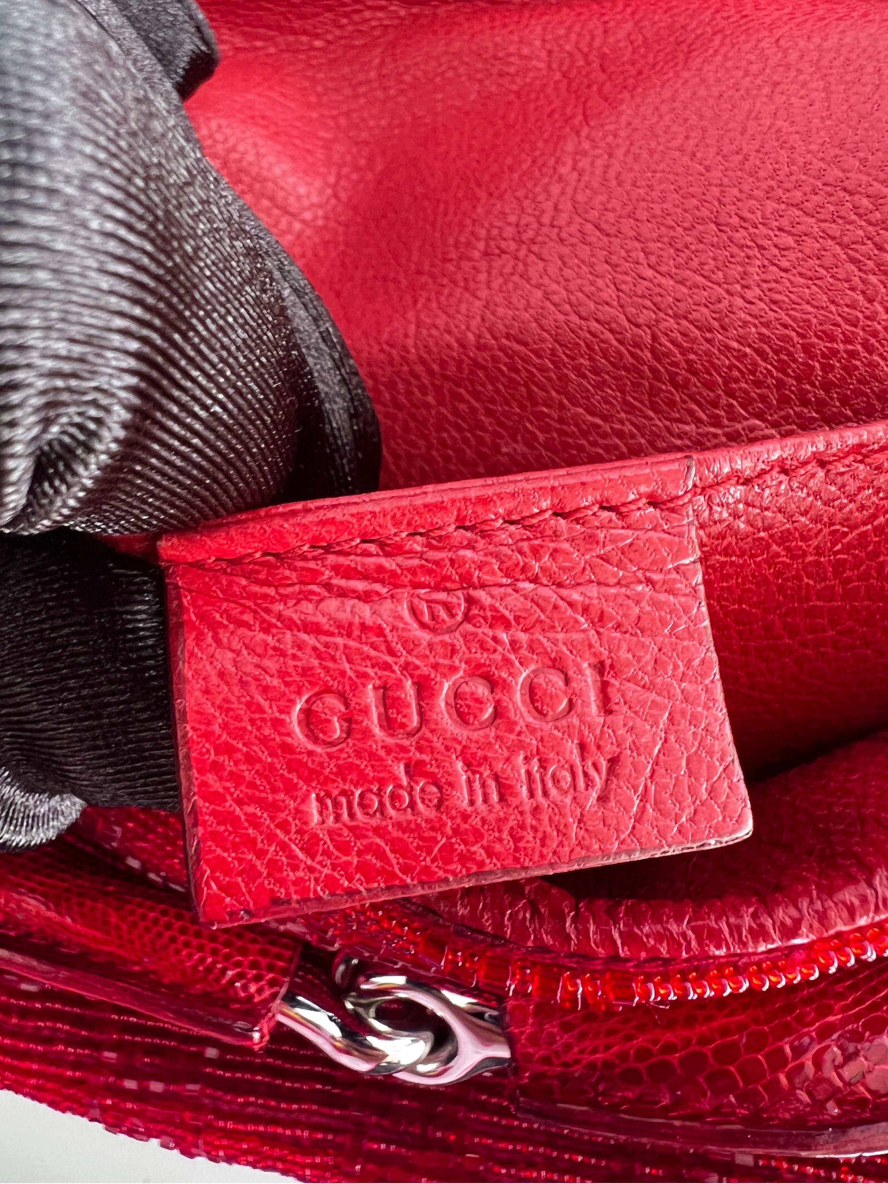 Gucci red beaded horsebit chain  1