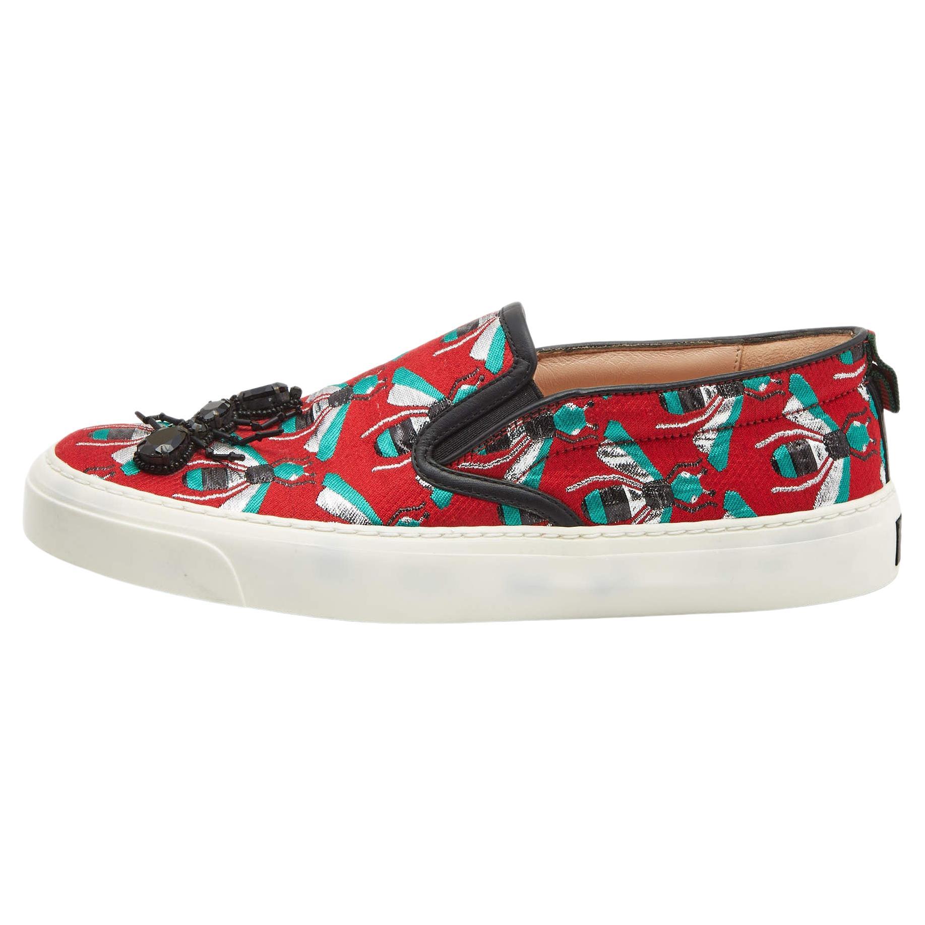 Gucci Red Bee Jacquard Fabric Ant Embellished Slip On Sneakers Size 38 For Sale