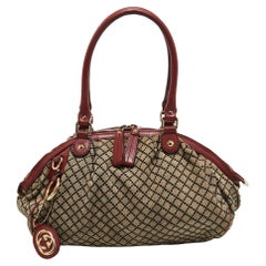 Rot/Beige Diamant Canvas und Leder Medium Sukey Boston Tasche von Gucci