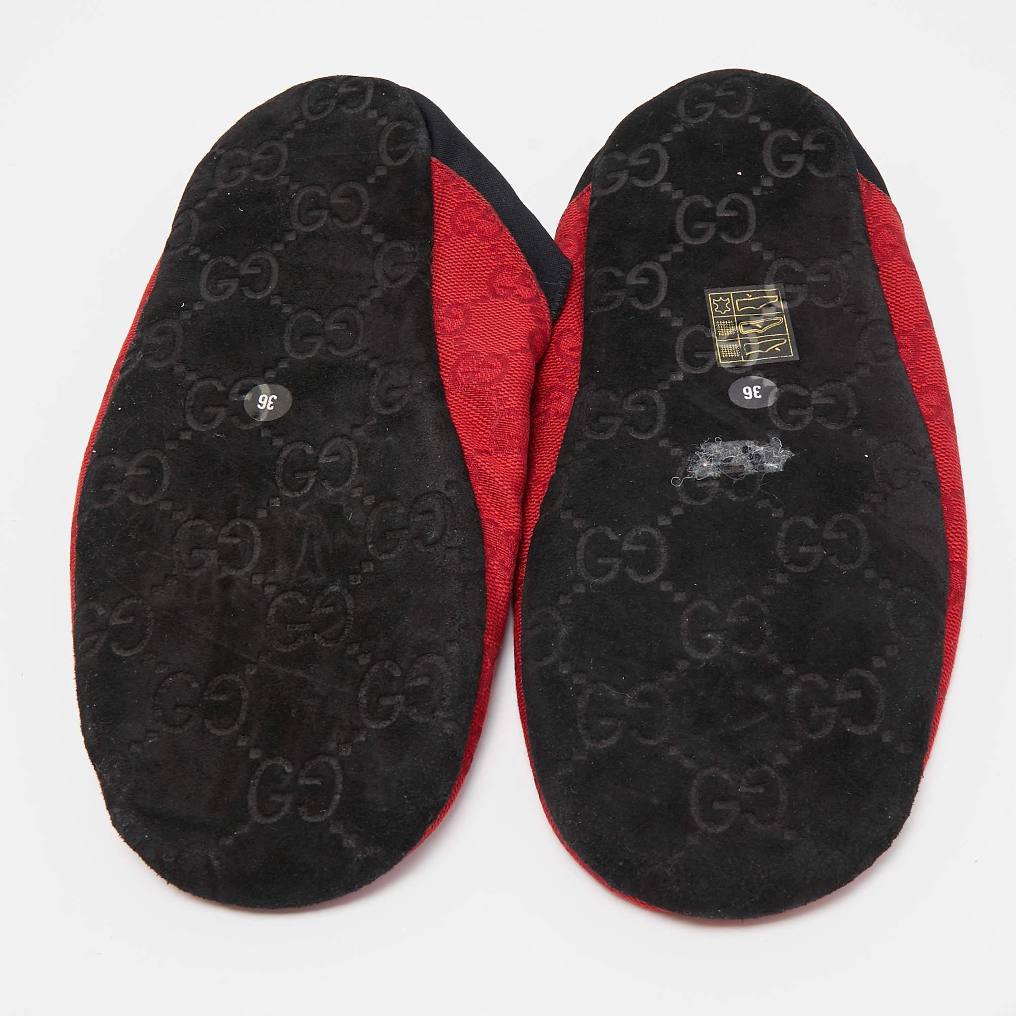 Gucci Red/Black Guccissima Canvas and Fabric Flats Size 36 For Sale 2