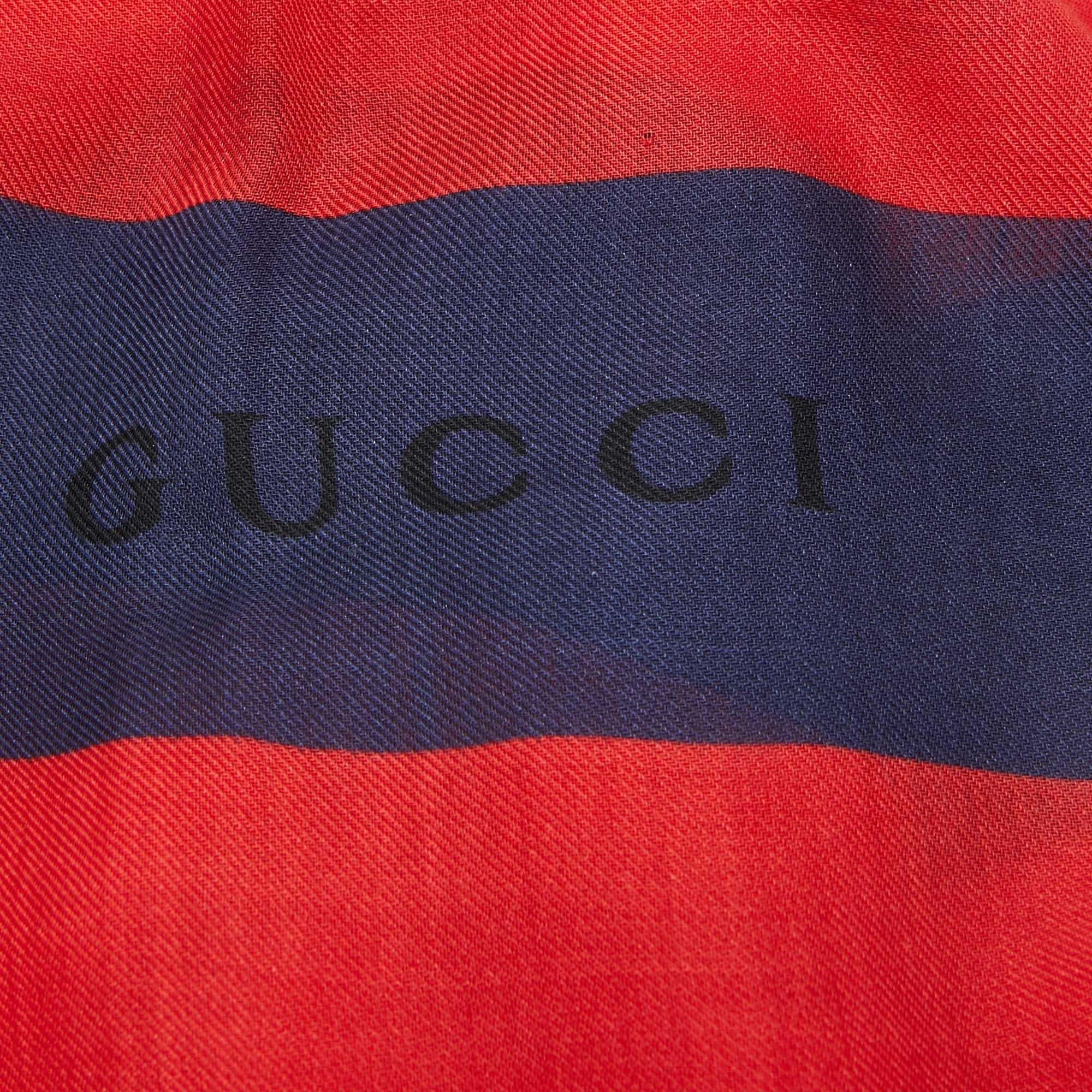 Rosso Gucci Sciarpa in seta a righe con stampa Kingsnake rosso/blu