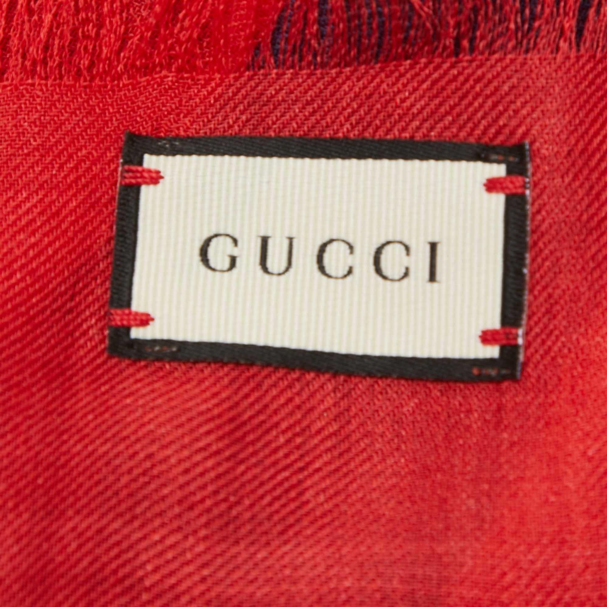 Donna Gucci Sciarpa in seta a righe con stampa Kingsnake rosso/blu
