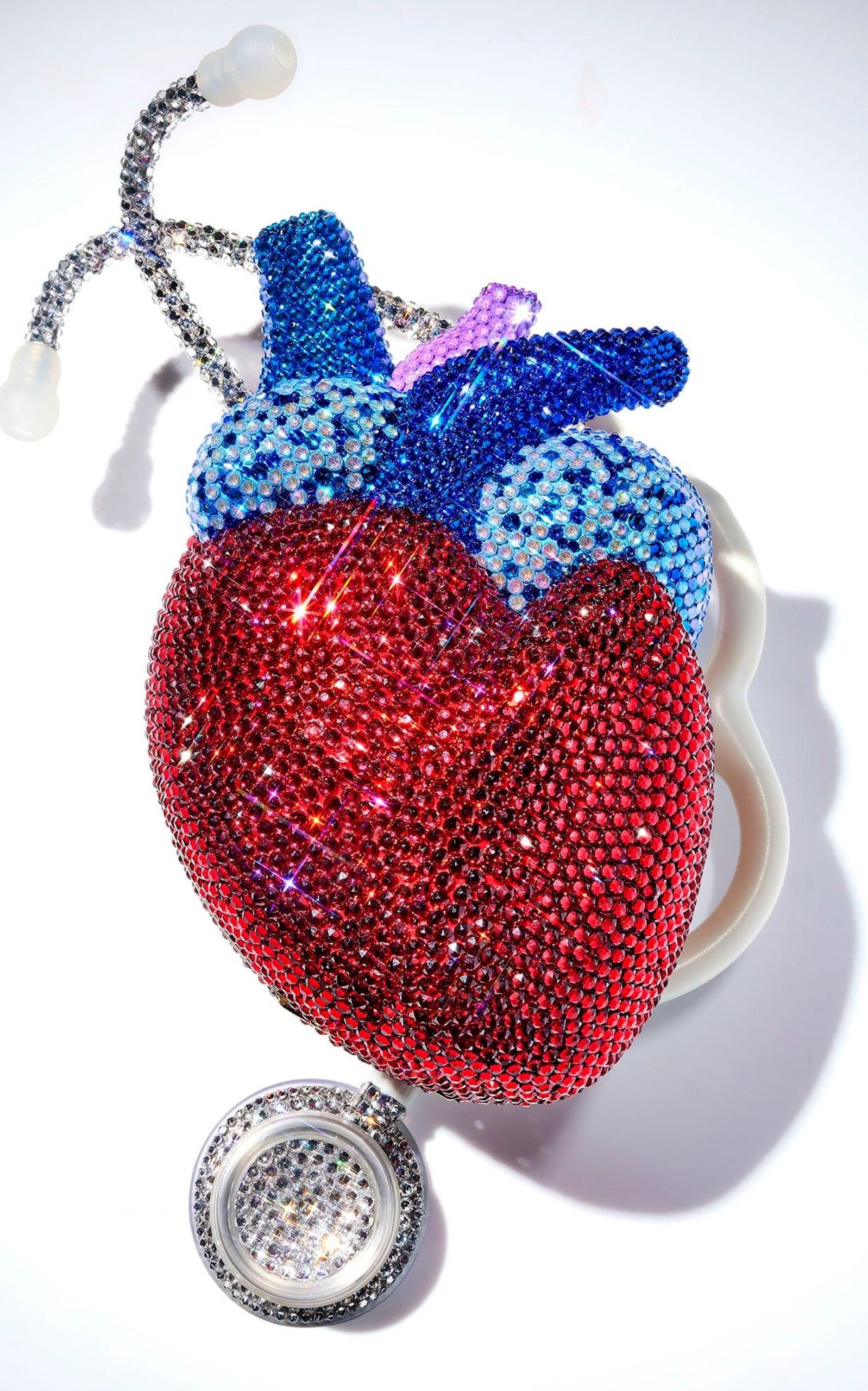 Gucci Red Broadway Heart Crystal-Embellished Clutch Bag For Sale 5