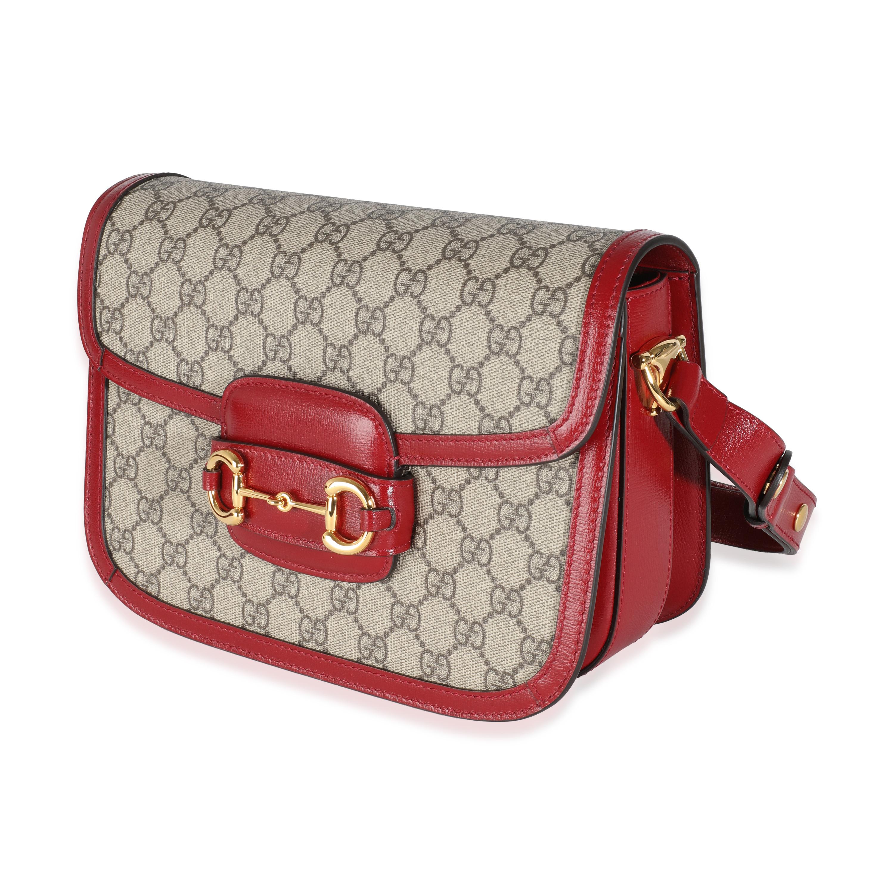 Gucci Red Calfskin Beige GG Supreme Canvas Horsebit 1955 Shoulder Bag In Excellent Condition For Sale In New York, NY