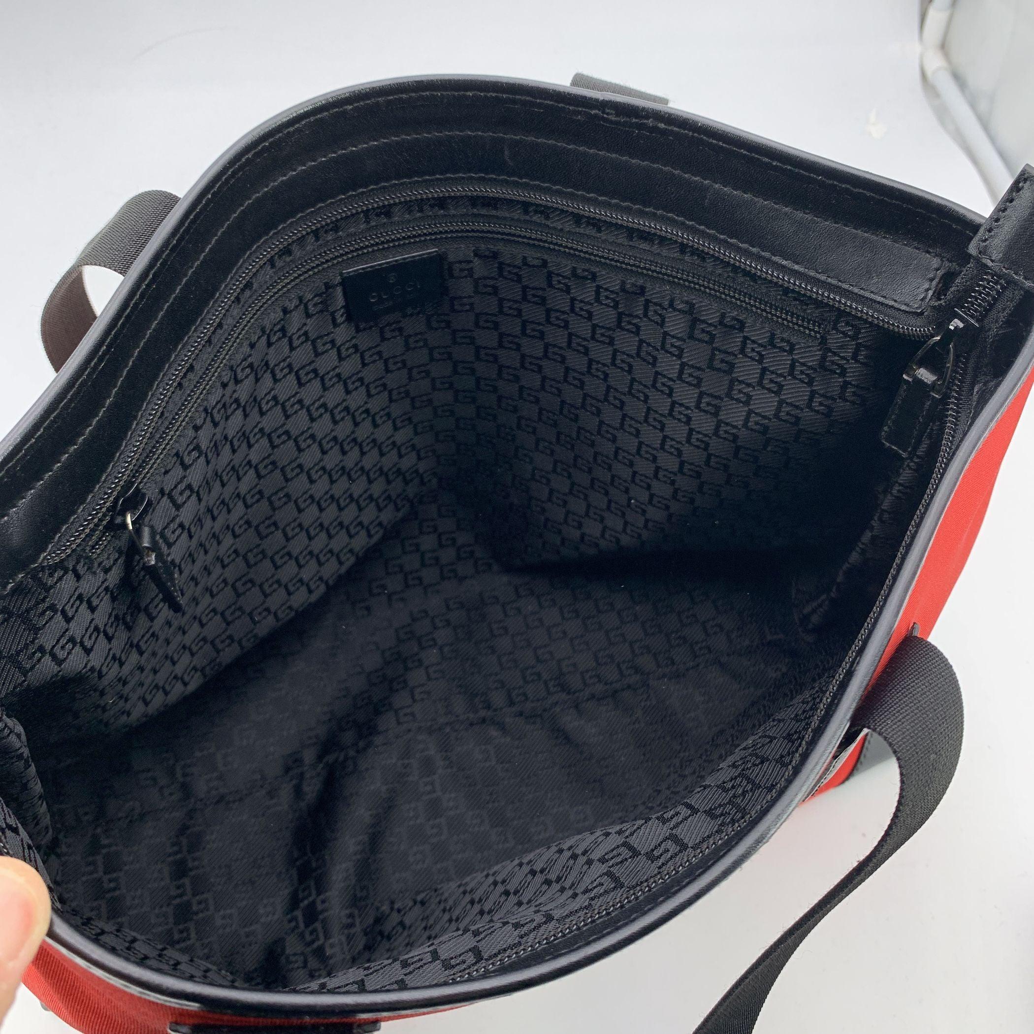 Gucci Red Canvas Nylon Black Leather Tote Shoulder Bag For Sale 2