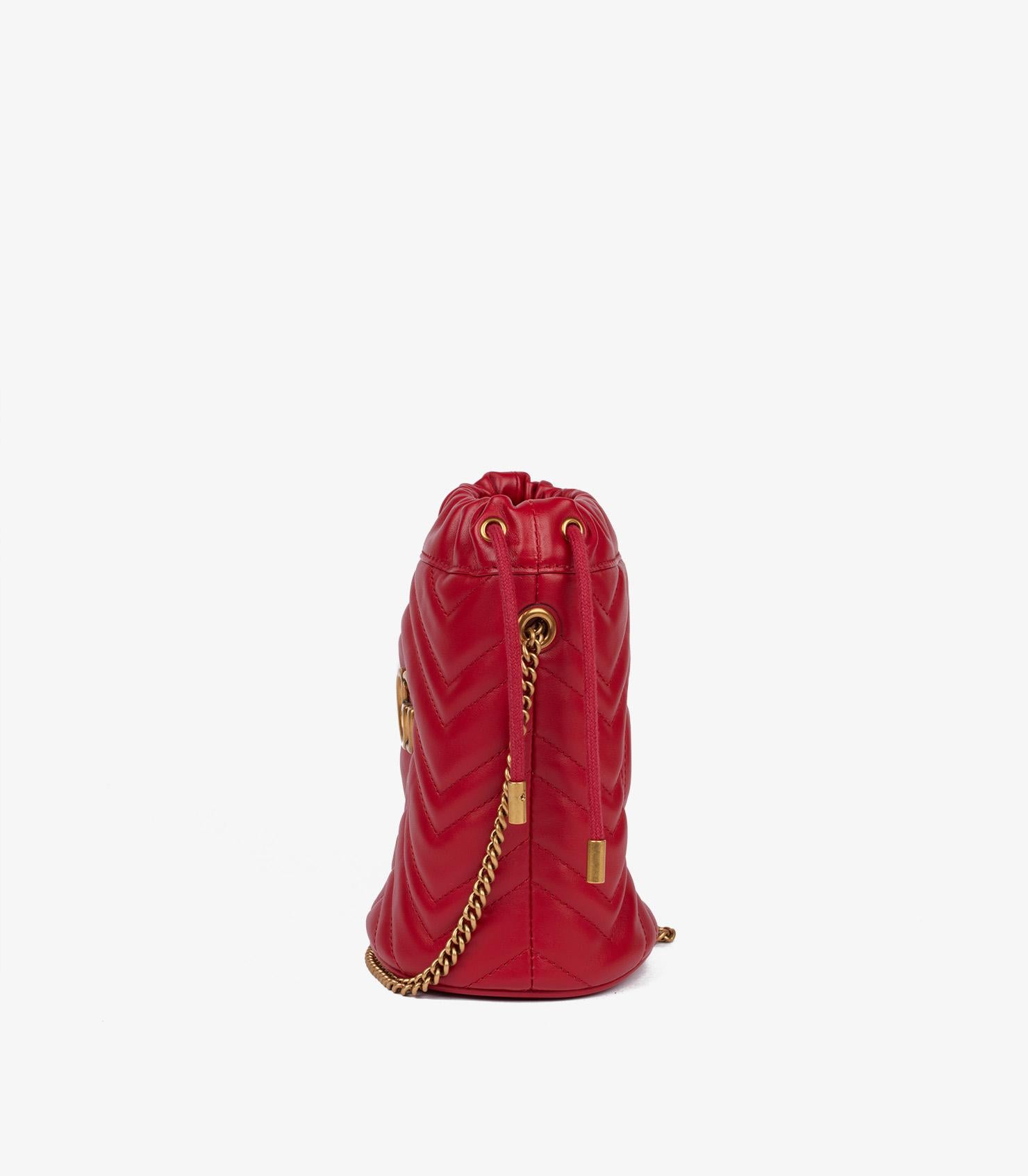 Gucci Red Chevron Quilted Calfskin Leather GG Marmont Mini Bucket Bag For Sale 1