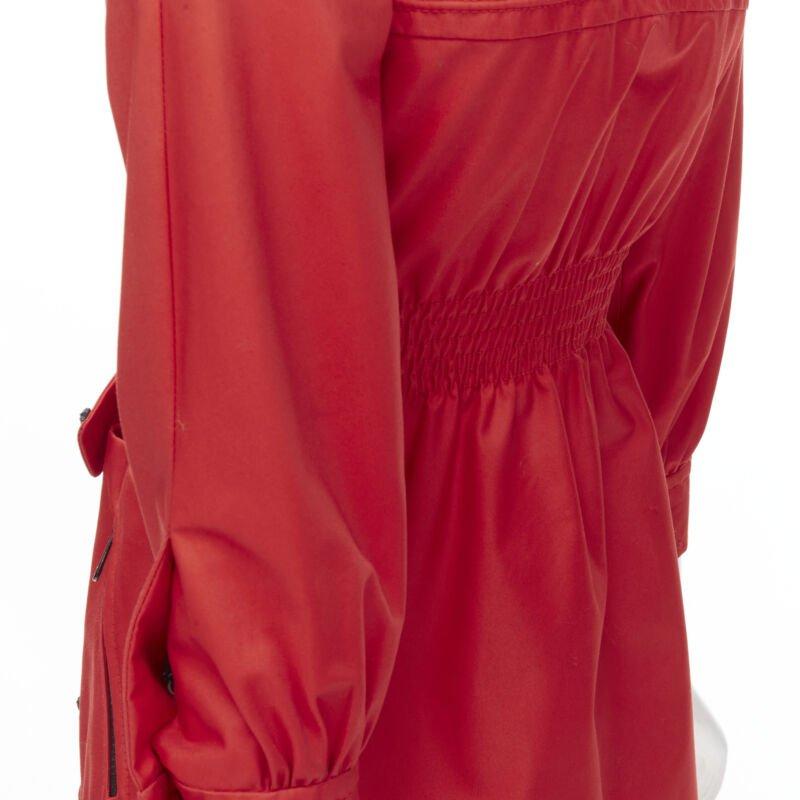 GUCCI giacca a vento in cotone rosso elasticizzata in vita IT36 S in vendita 5