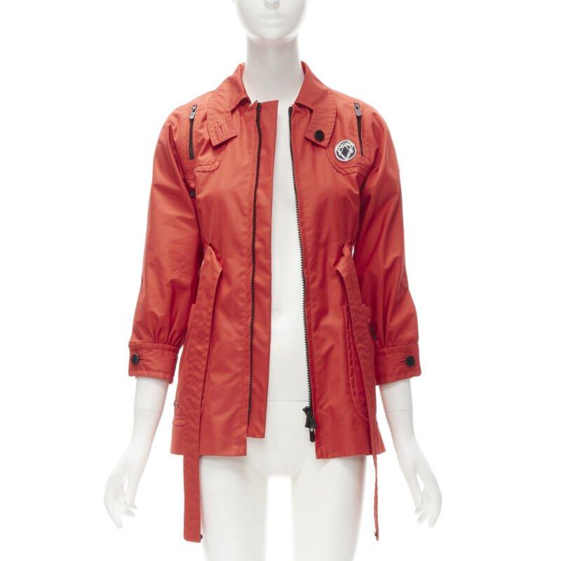 Rosso GUCCI giacca a vento in cotone rosso elasticizzata in vita IT36 S in vendita