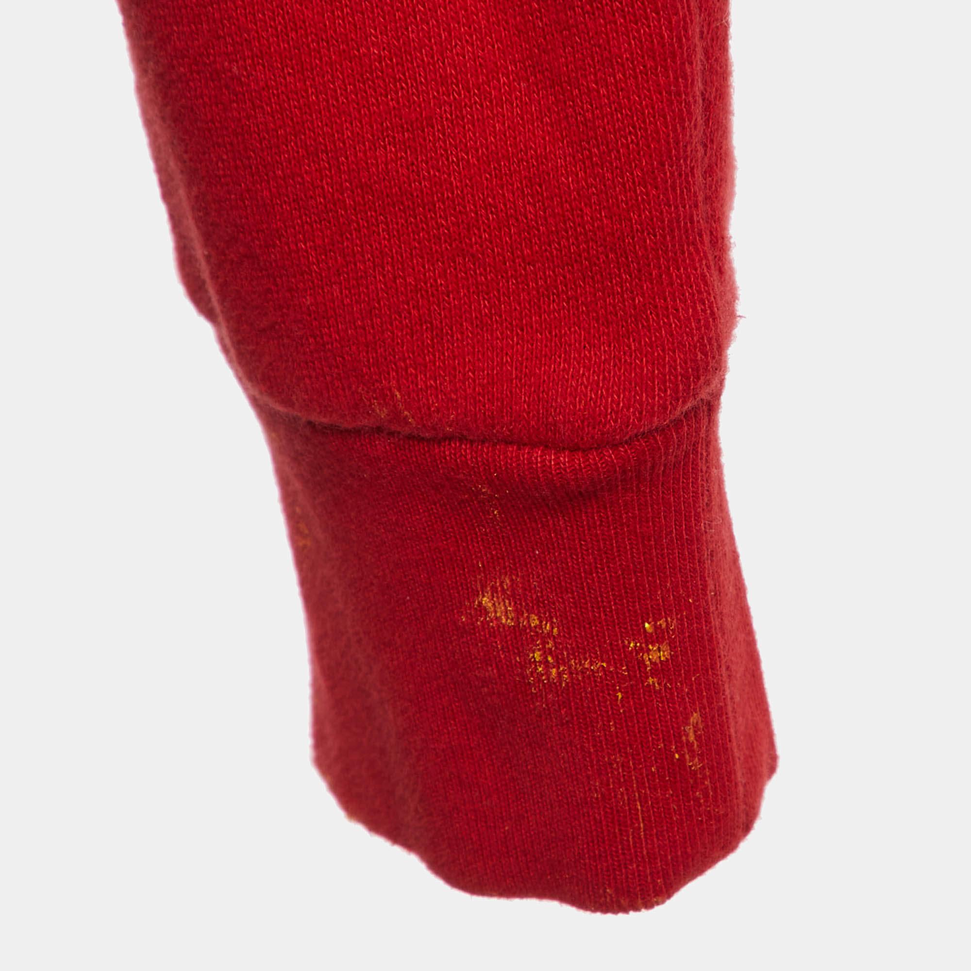 Gucci Coton rouge Sweat à paillettes Paramount Pictures® Edition S Bon état à Dubai, Al Qouz 2