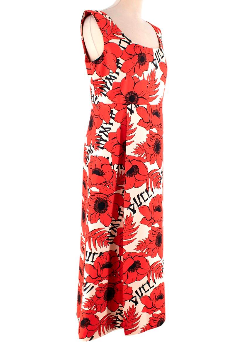   Gucci Red & Cream Poppy Print Silk Dress
 

 - Vermillion red & black poppy print on a cream silk base
 - squared-off scoop neckline, thick strap
 - Empire waistline with A-line skirt with decorative centre box pleat
 - Calf length
 - Fully lined,