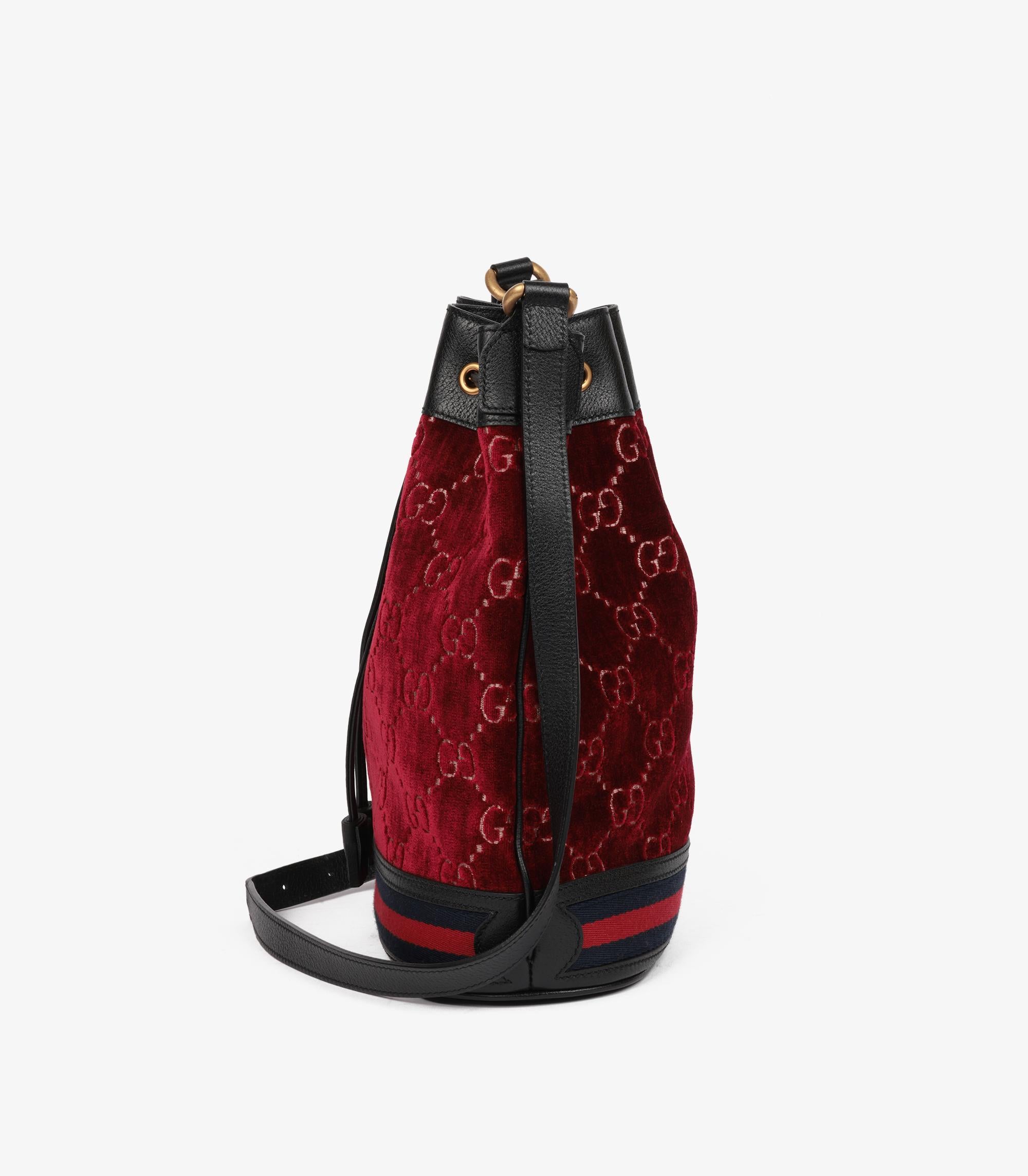 Gucci Red GG Monogram Velvet & Black Calfskin Leather Bucket Bag For Sale 1