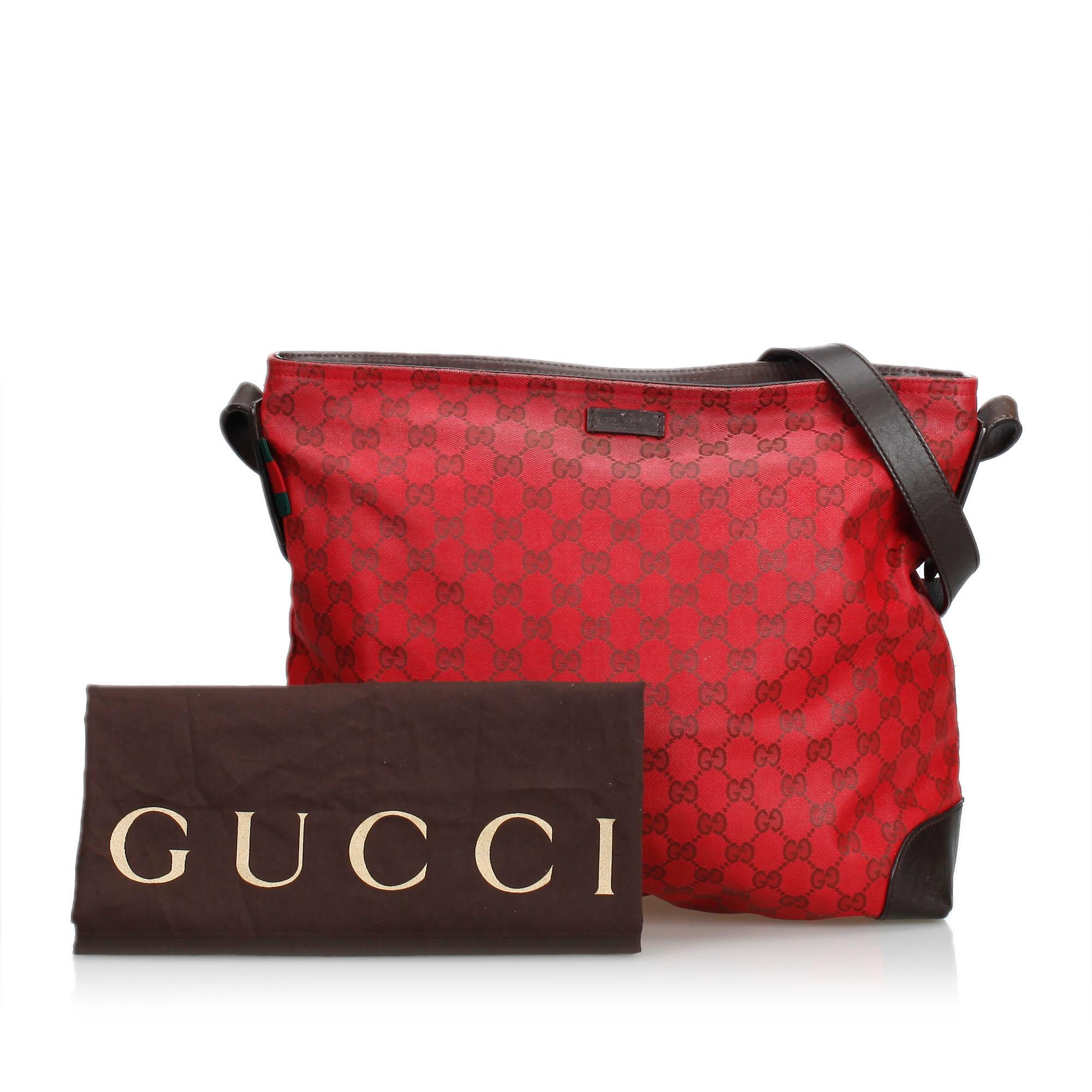 Gucci Red GG Supreme Crossbody Bag For Sale 9