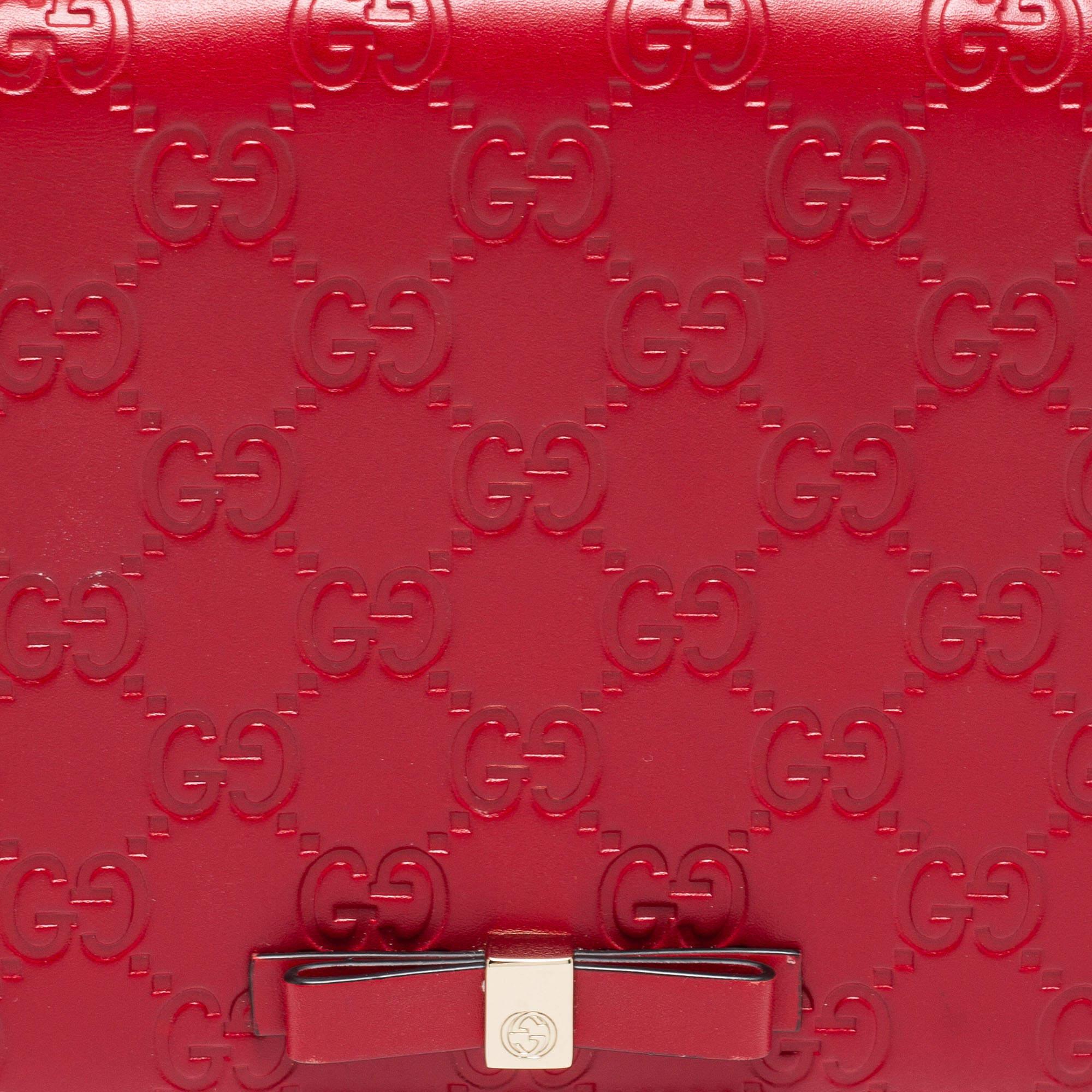 Gucci Red Guccissima Leather Flap Wallet on Chain 8