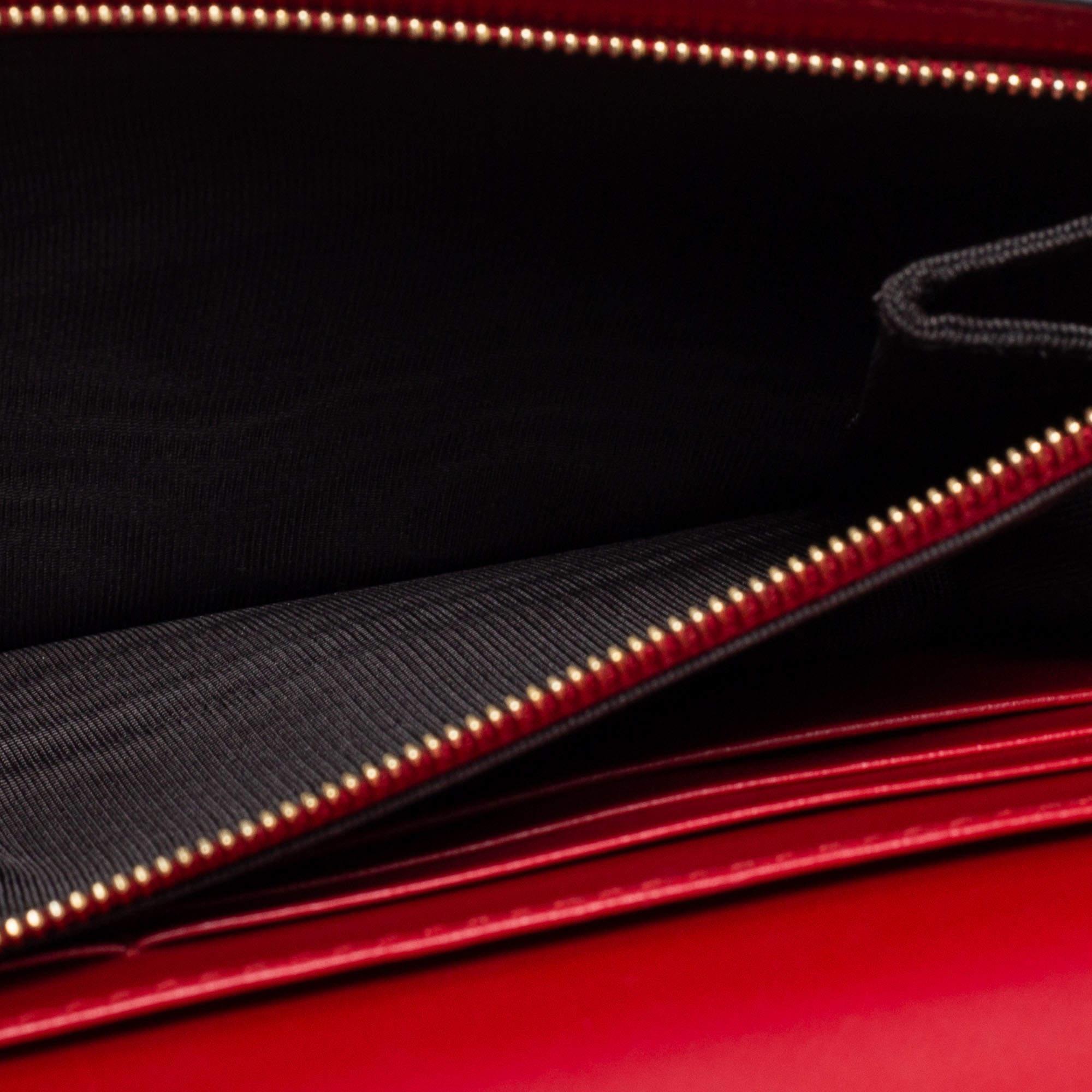 Gucci Red Guccissima Leather Flap Wallet on Chain 5