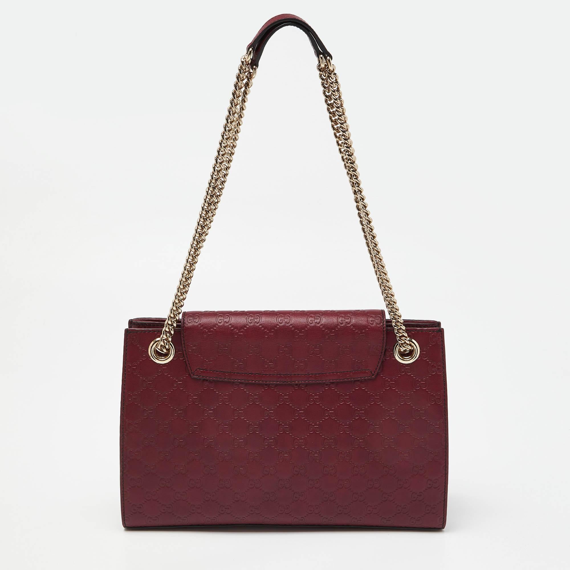 Gucci Red Guccissima Leather Large Emily Chain Shoulder Bag In Fair Condition In Dubai, Al Qouz 2