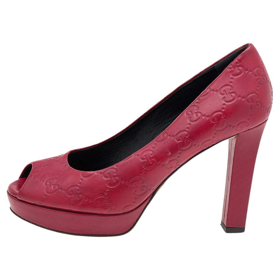 Gucci Red Guccissima Leather Peep Toe Platform Pumps Size 37.5 For Sale