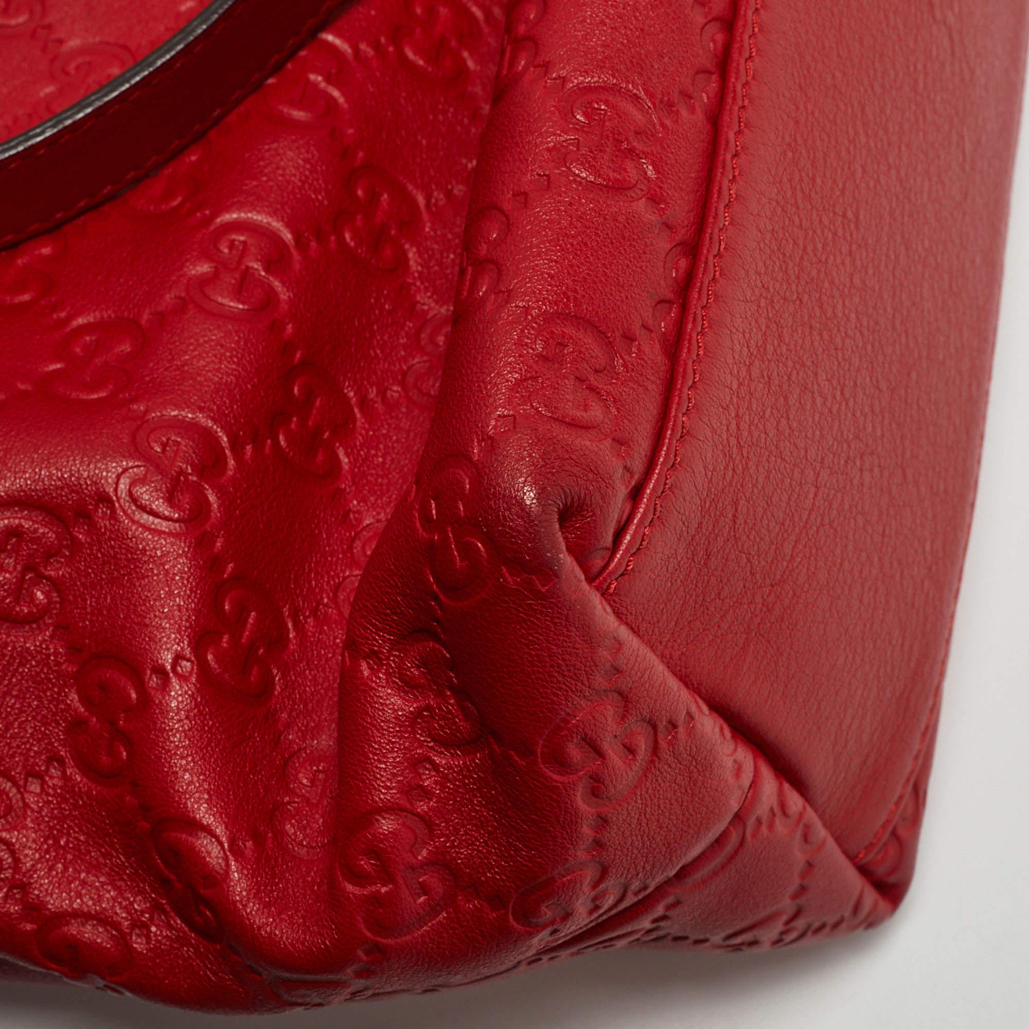 Bolso shopper con cremallera de piel Gucci Guccissima rojo 9