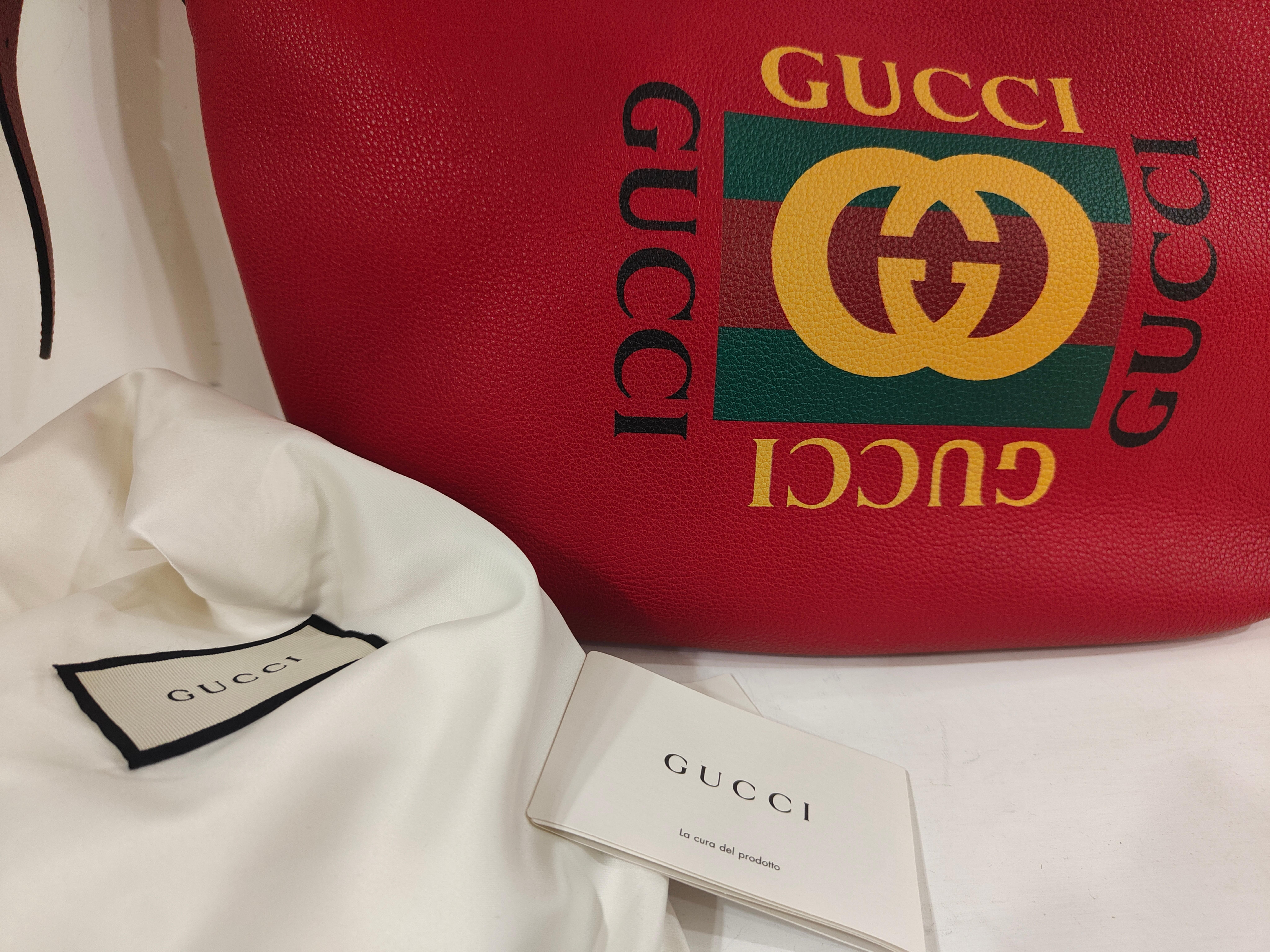 Women's or Men's Gucci Red leather big bag nwot