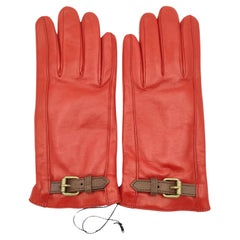 Gucci red leather buckles gloves