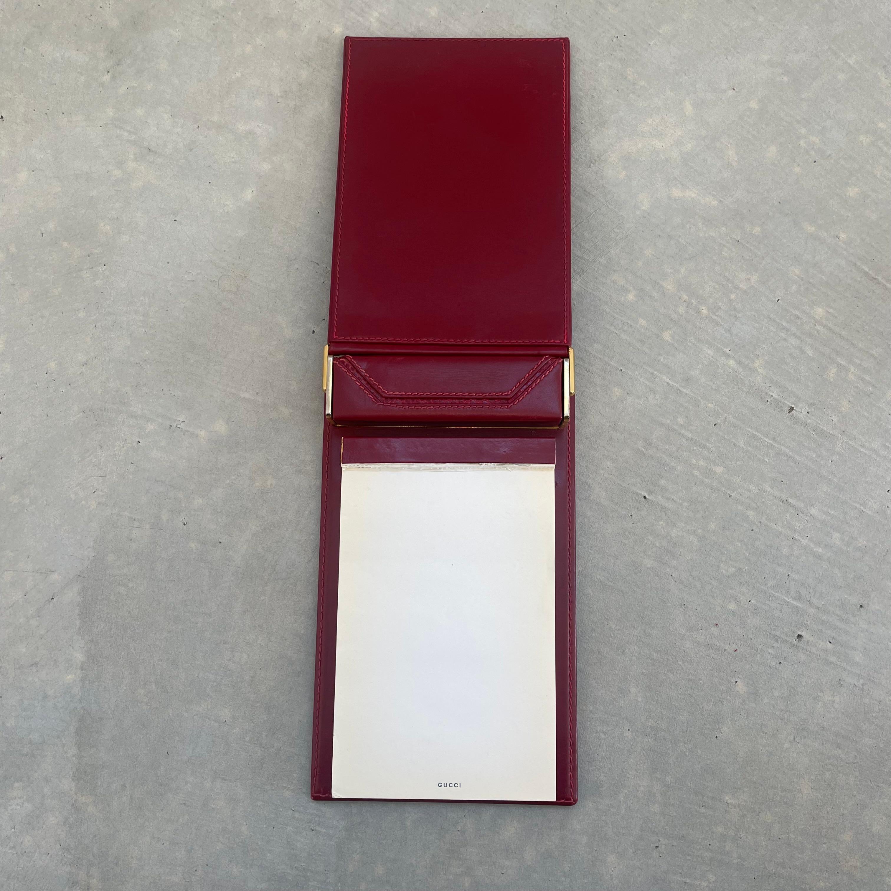 Gucci Rotes Leder-Schreibtischset, 1980er Jahre Italien im Angebot 11
