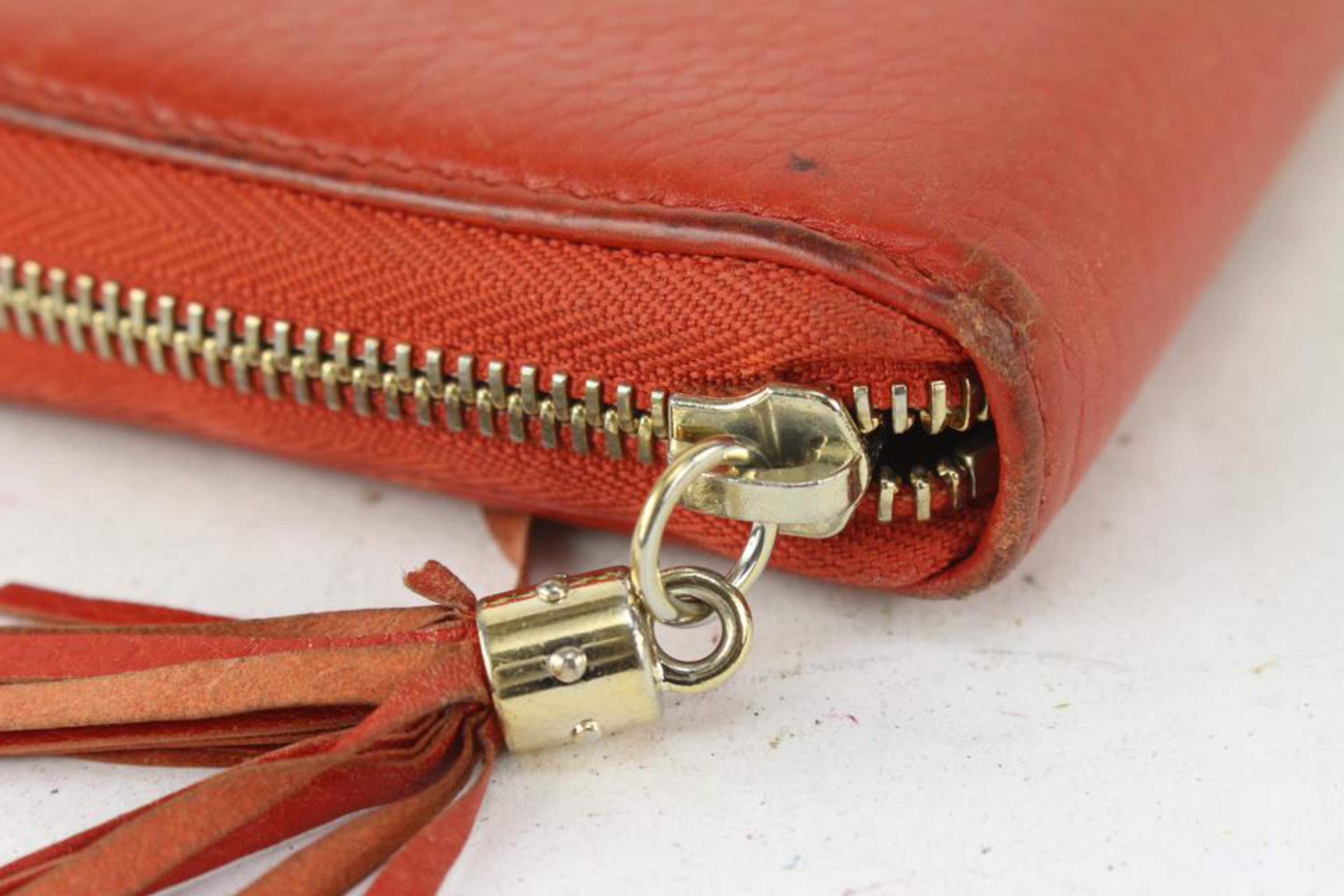 Gucci Rotes Leder Fransen Quaste SOHO Zip um Continental Wallet 1G1014 Damen im Angebot