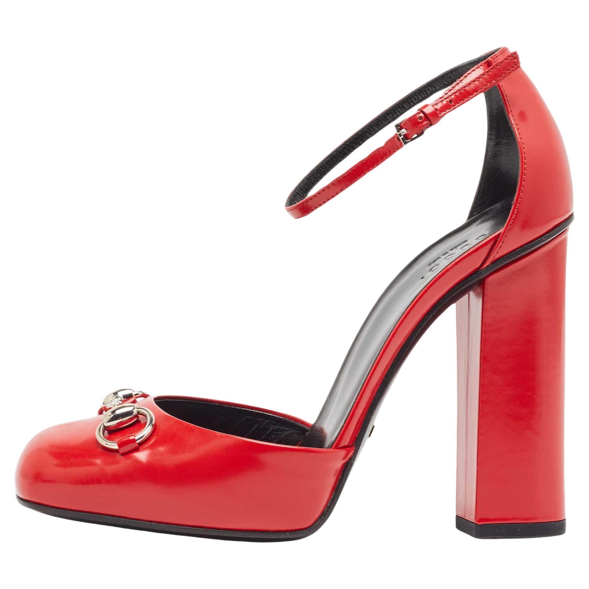 Gucci Red Leather Horsebit Block Heel Ankle Strap Sandals Size 38.5 For Sale