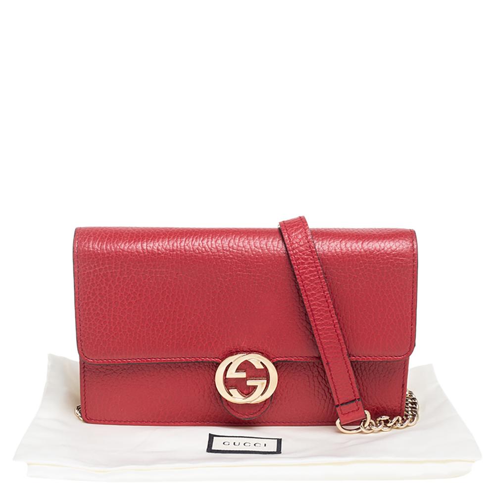 Gucci Red Leather Interlocking G Wallet on Chain 5