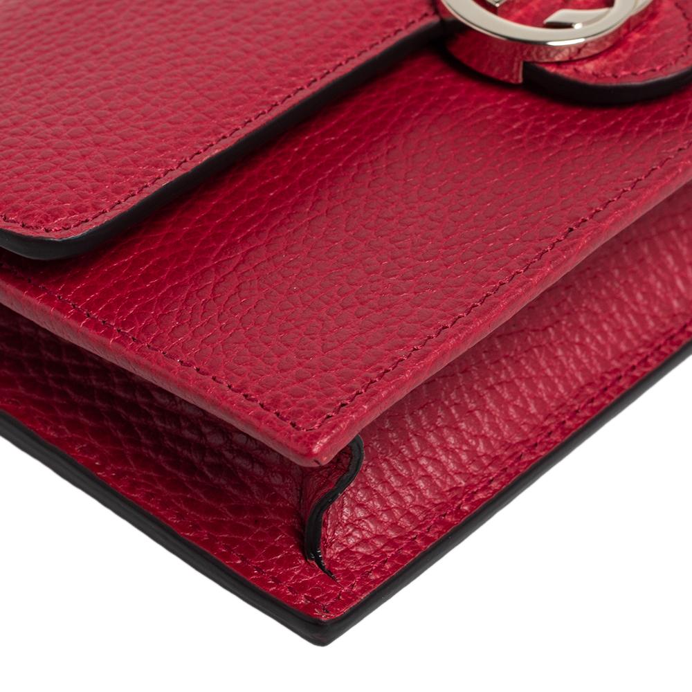Gucci Red Leather Interlocking G Wallet on Chain 2