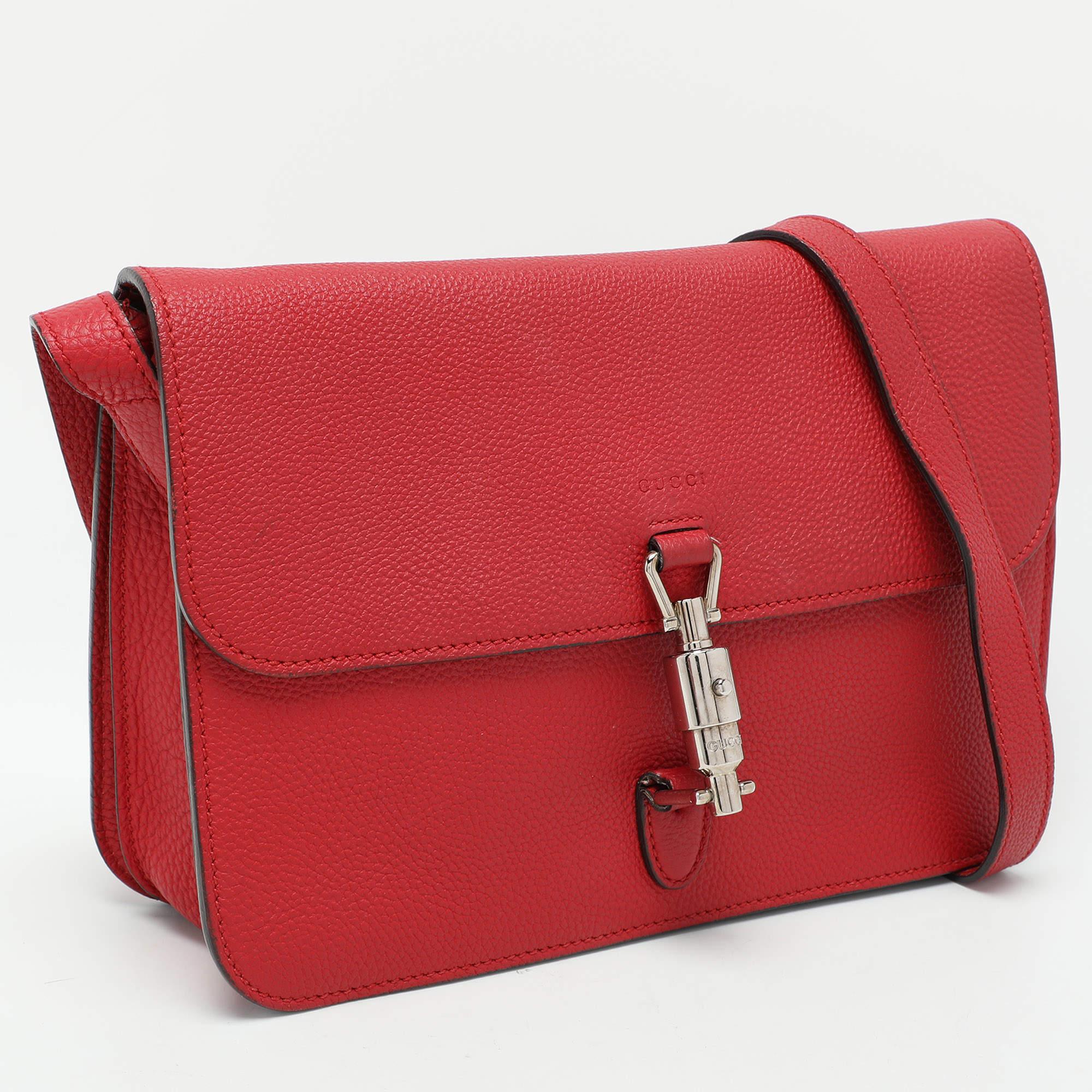 Gucci Red Leather Jackie Flap Shoulder Bag In Good Condition In Dubai, Al Qouz 2