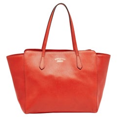  Gucci Red Leather Medium Swing Tote
