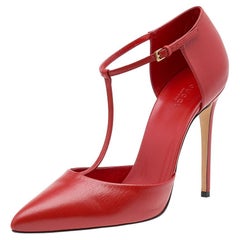 Gucci Red Leather Pointed Toe T-Strap Pumps Size 40
