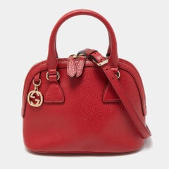 Gucci Waist Bag - 36 For Sale on 1stDibs
