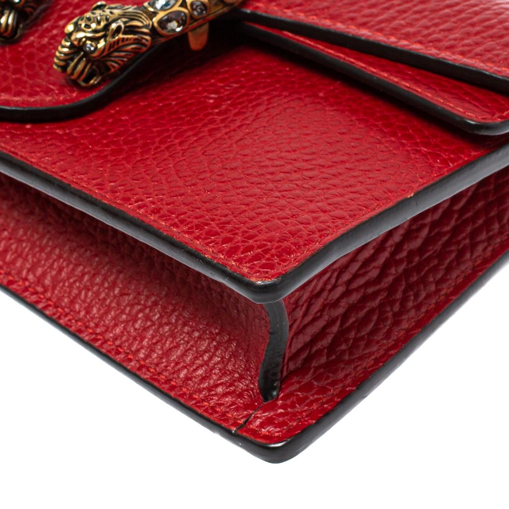 Gucci Red Leather Super Mini Dionysus Crossbody Bag In Good Condition In Dubai, Al Qouz 2