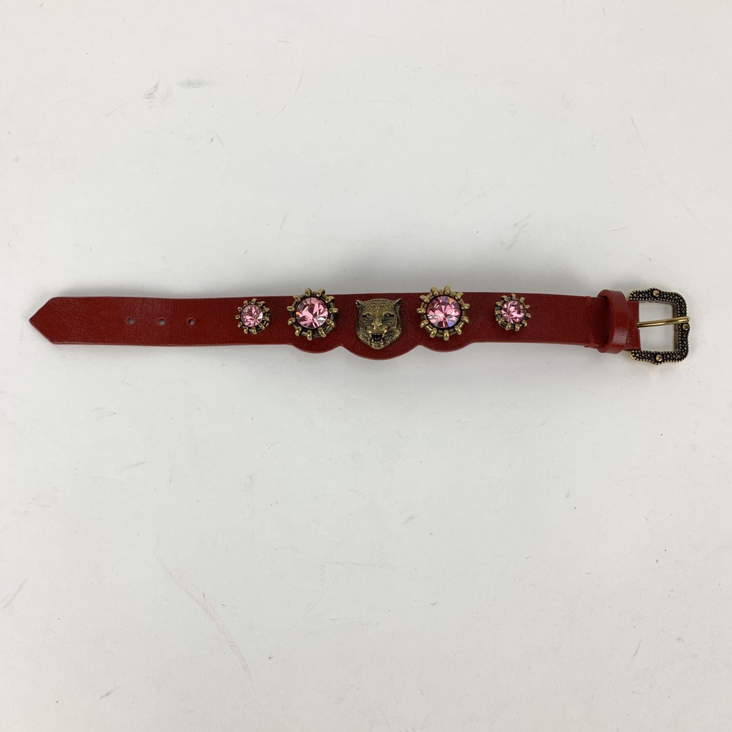 Gucci Bracelet tigre tête de tigre en cuir rouge et cristaux roses jamais porté 1