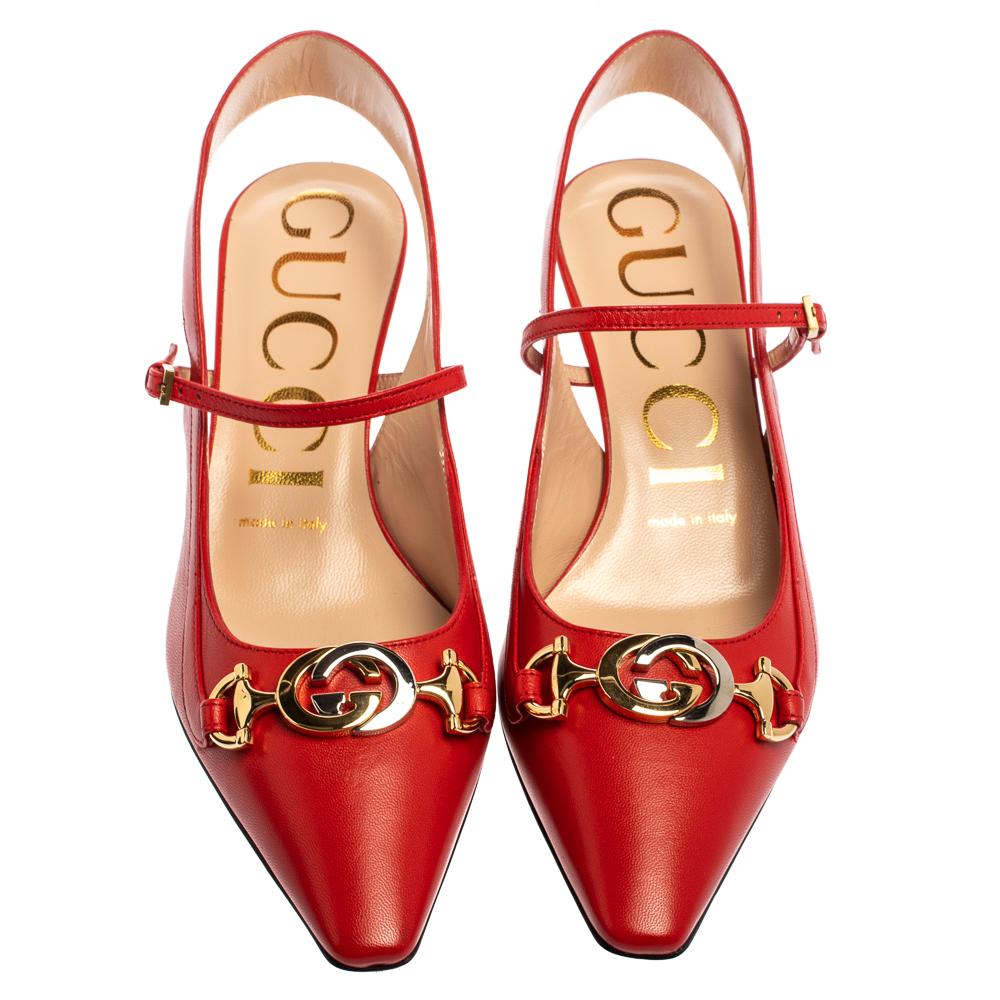 Gucci's Zumi is a low-heel pump with a slingback strap and a distinct Interlocking G Horsebit symbol on the uppers. The name is inspired by Zumi Rosow, who is an actress and musician. This red pair arrives in leather and has a 5 cm heel.

Includes: