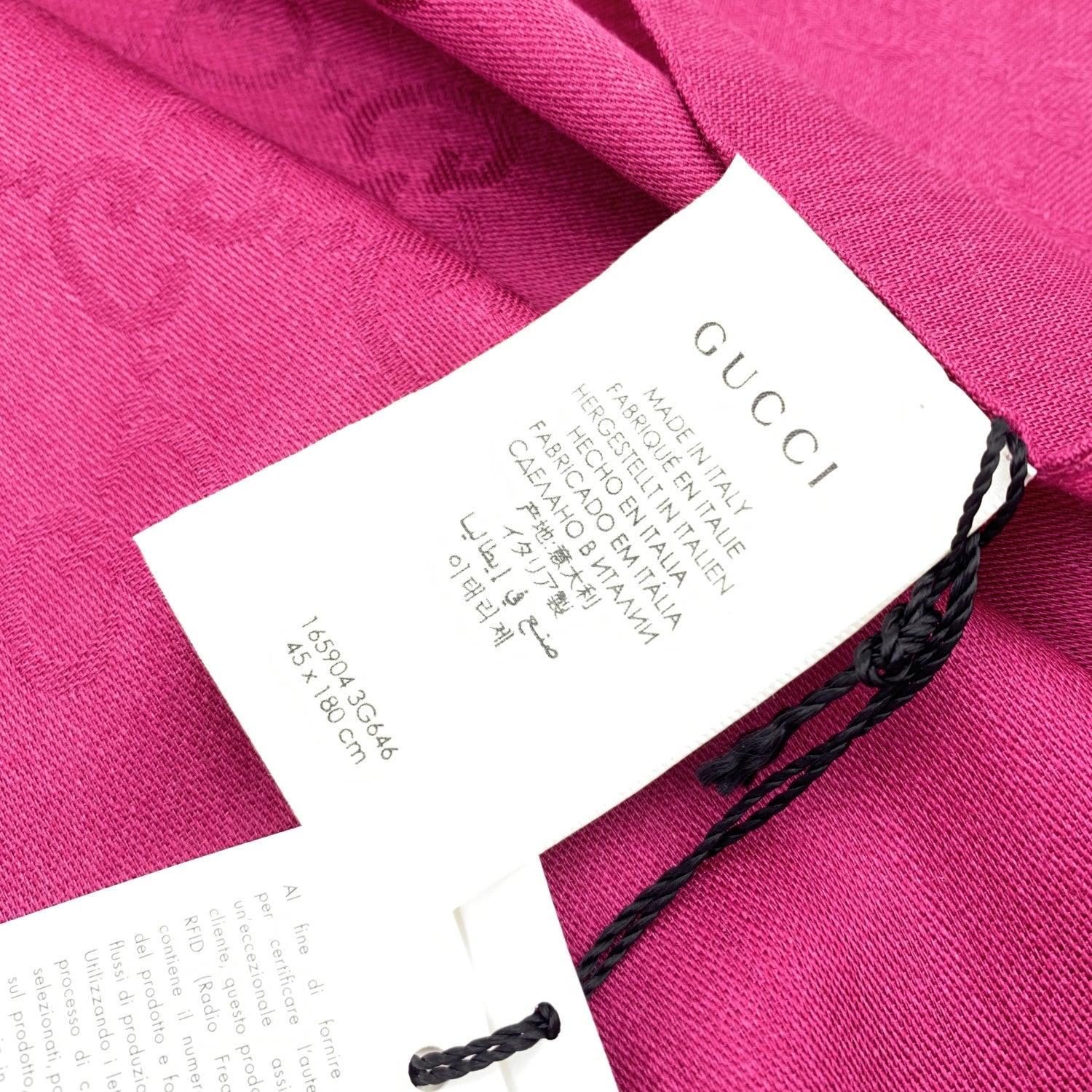 Gucci Red Magenta GG Monogram Wool and Silk Scarf Stole 45x180 cm In Excellent Condition In Rome, Rome