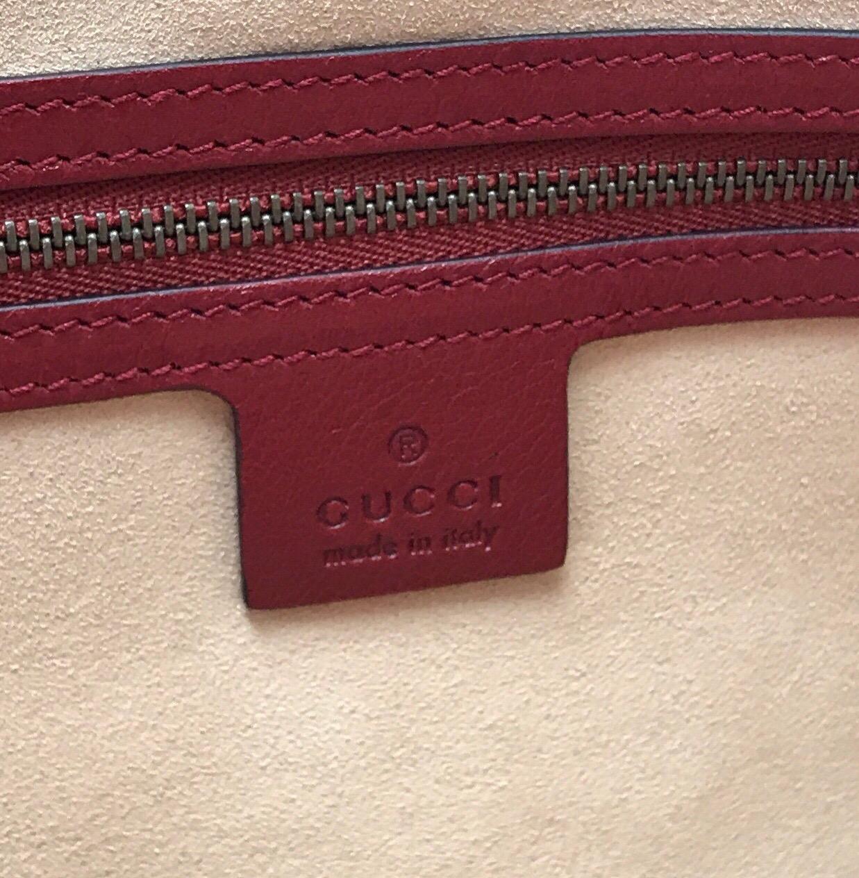 Gucci Red Marmont Re(Belle) Handbag For Sale 1