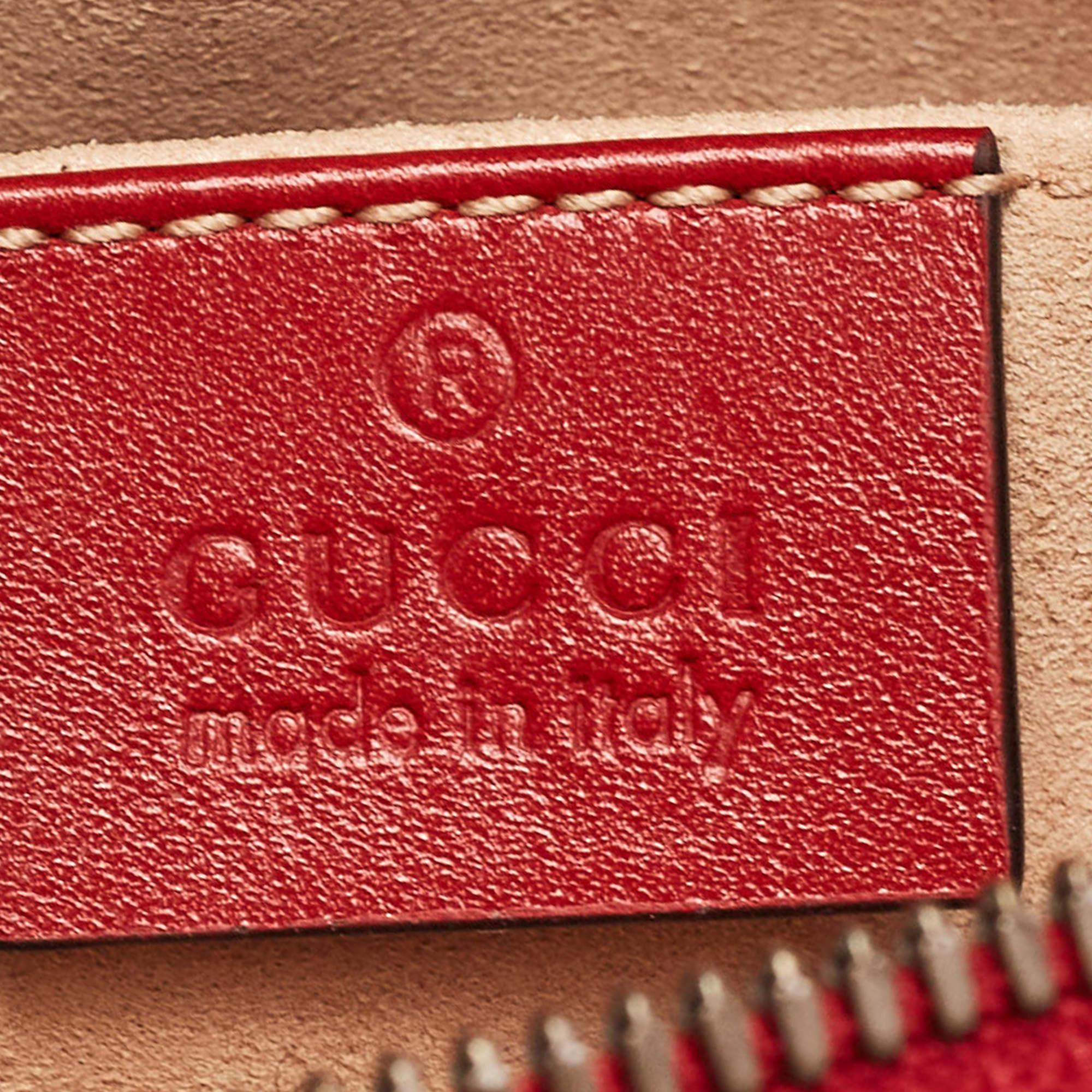 Gucci Red Matelassé Leather GG Marmont Belt Bag For Sale 1