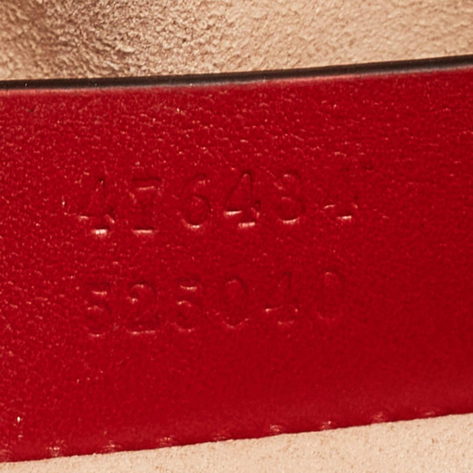 Gucci Red Matelassé Leather GG Marmont Belt Bag For Sale 2