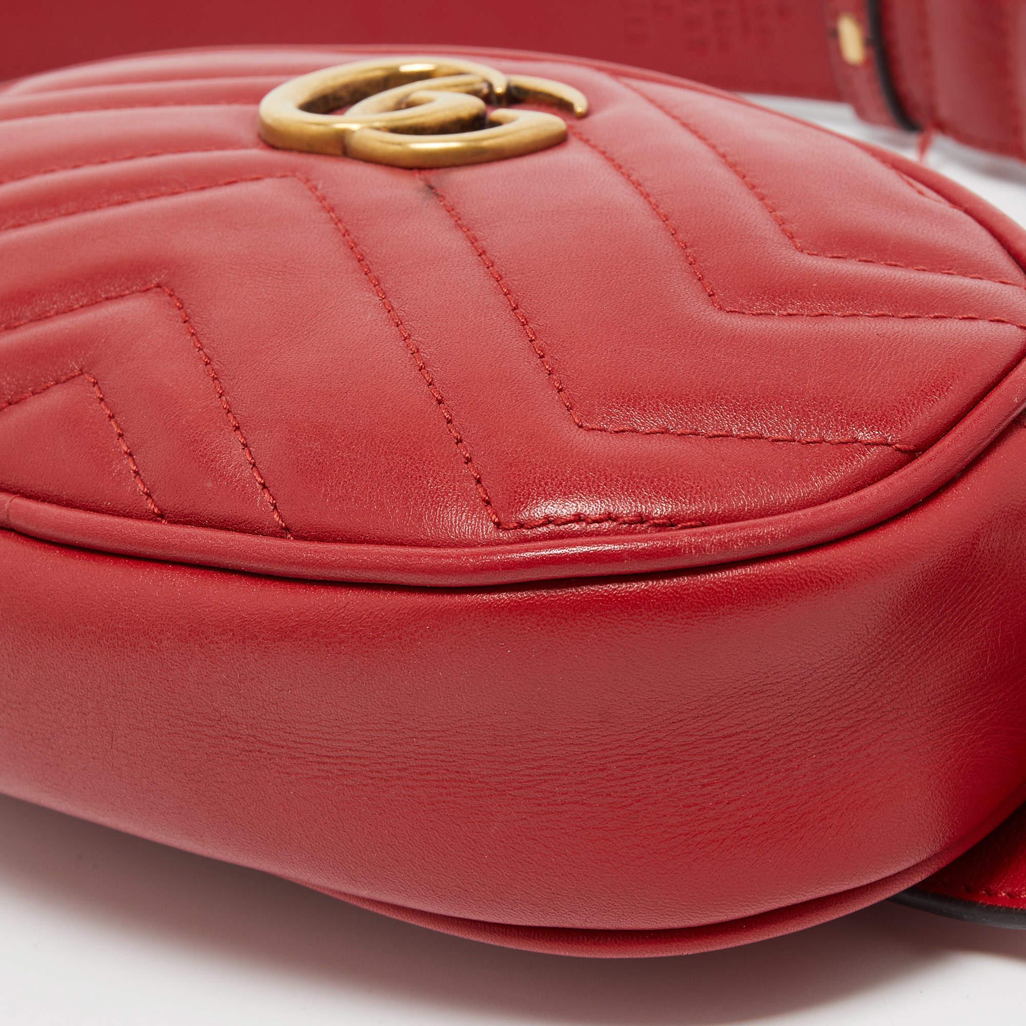 Gucci Red Matelassé Leather GG Marmont Belt Bag For Sale 4