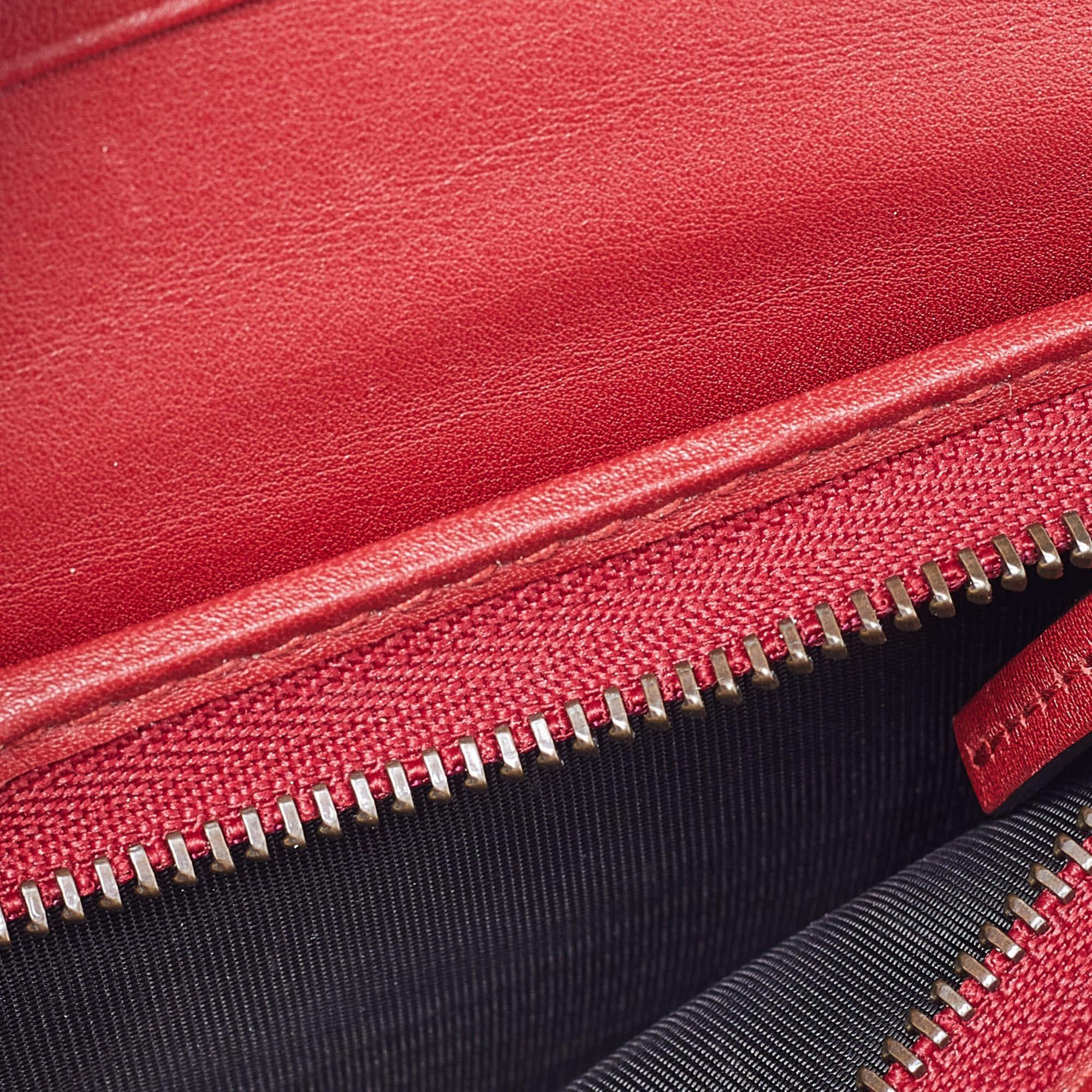 Gucci Red Matelassé Leather GG Marmont Flap Card Case 6