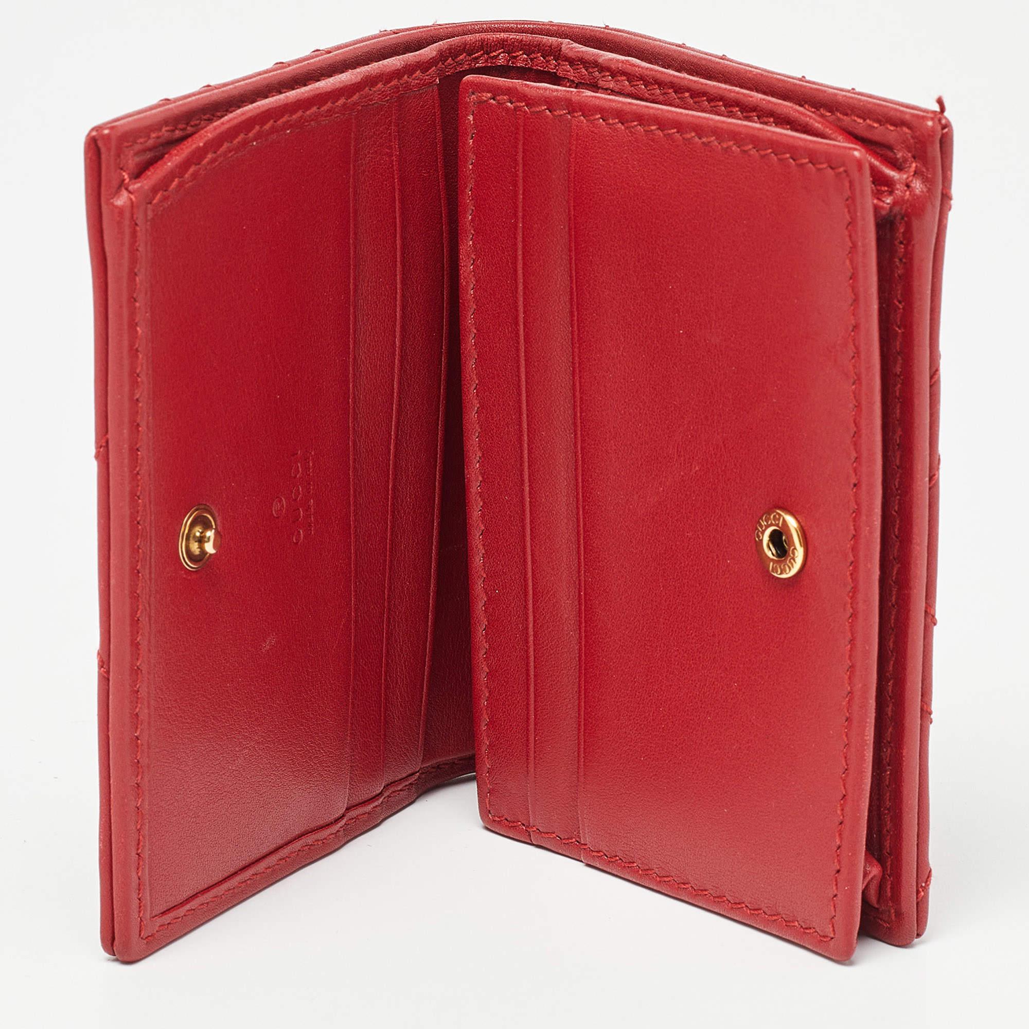 Gucci Red Matelassé Leather GG Marmont Flap Card Case 1