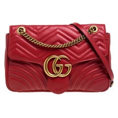 Gucci Red Matelasse Leather Medium GG Marmont Shoulder Bag