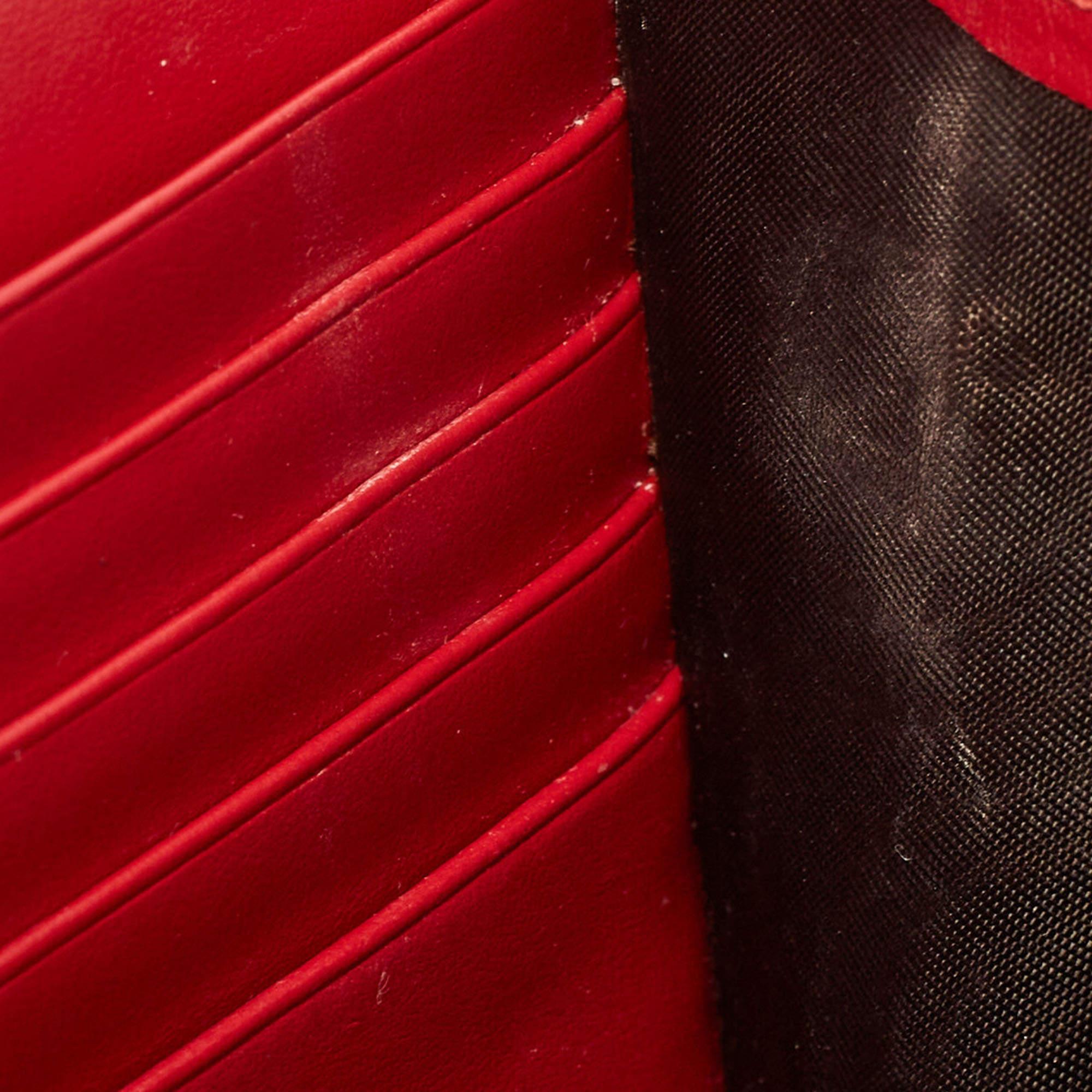 Gucci Red Matelasse Leather Mini GG Marmont Chain Bag 8