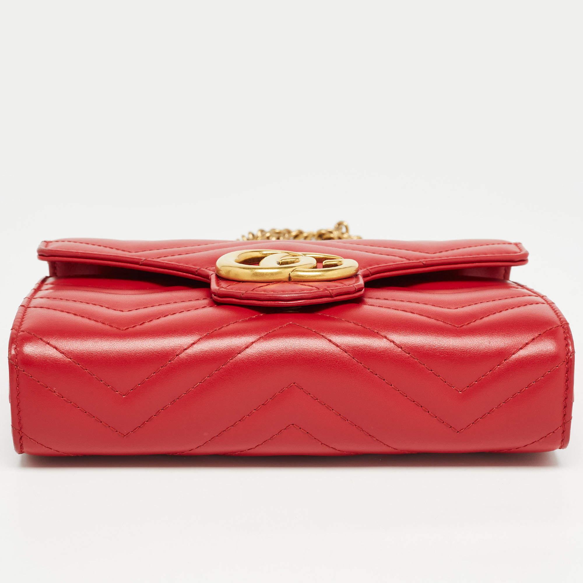 Gucci Red Matelasse Leather Mini GG Marmont Chain Bag 2