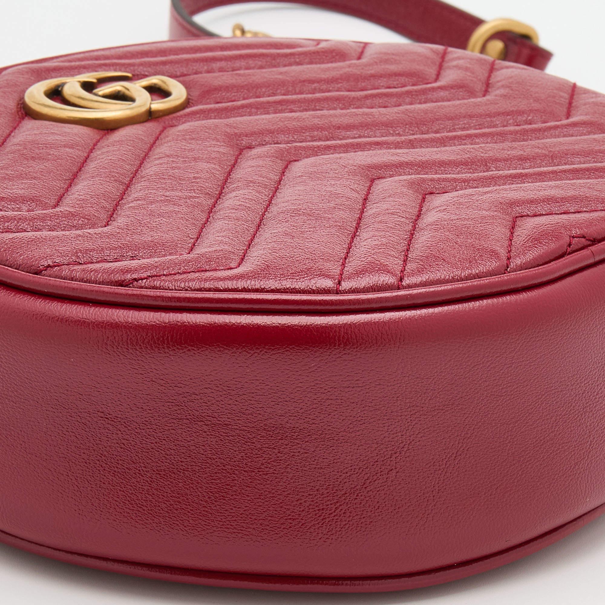 Gucci Red Matelassé Leather Mini GG Marmont Round Shoulder Bag 4