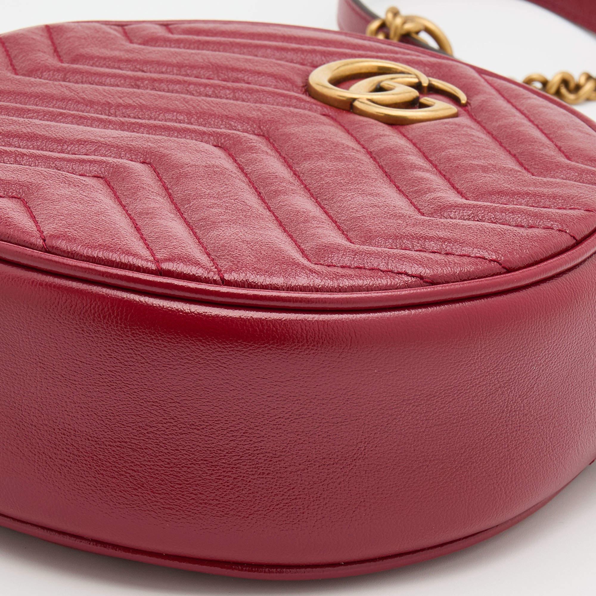 Gucci Red Matelassé Leather Mini GG Marmont Round Shoulder Bag 2