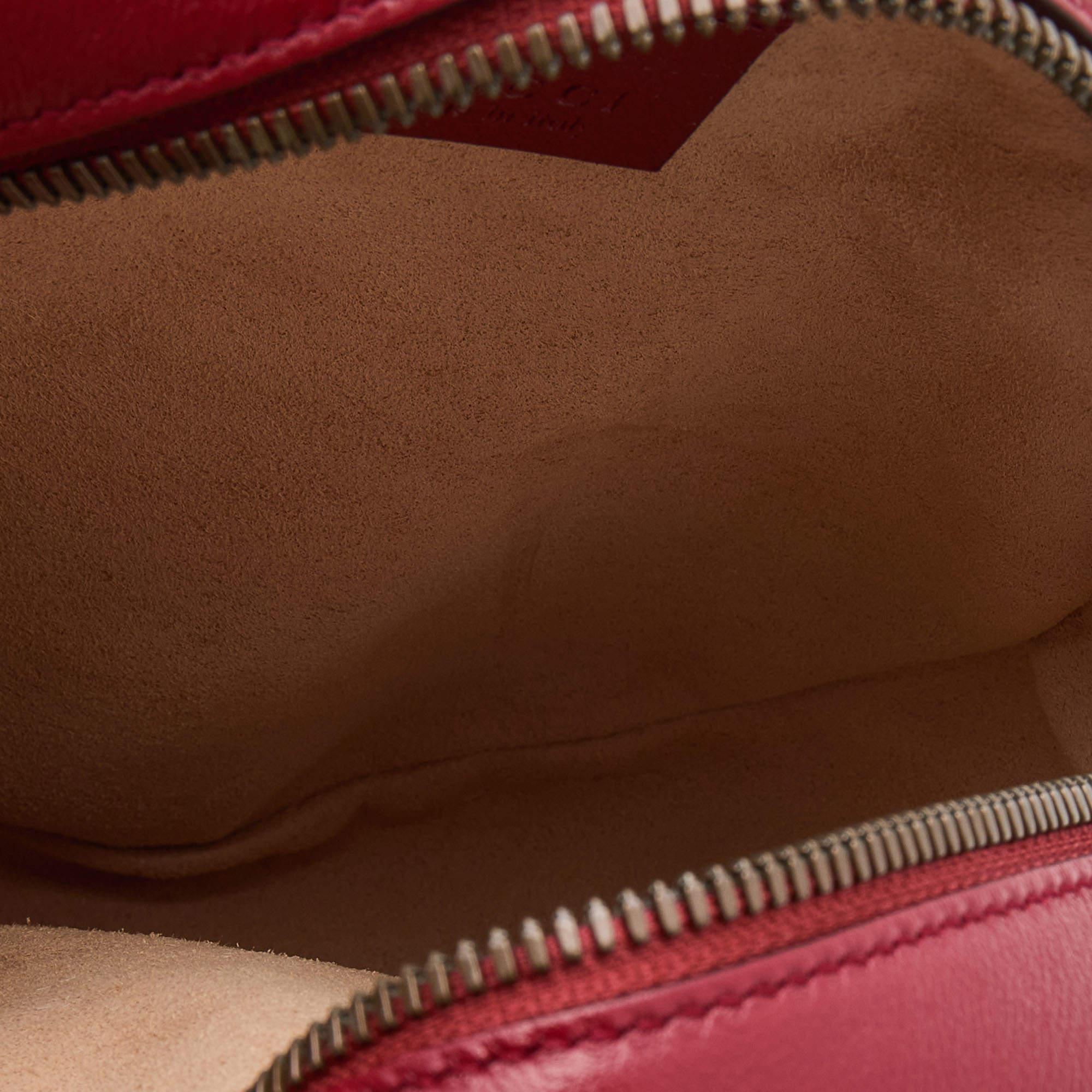 Gucci Red Matelassé Leather Mini GG Marmont Round Shoulder Bag 3