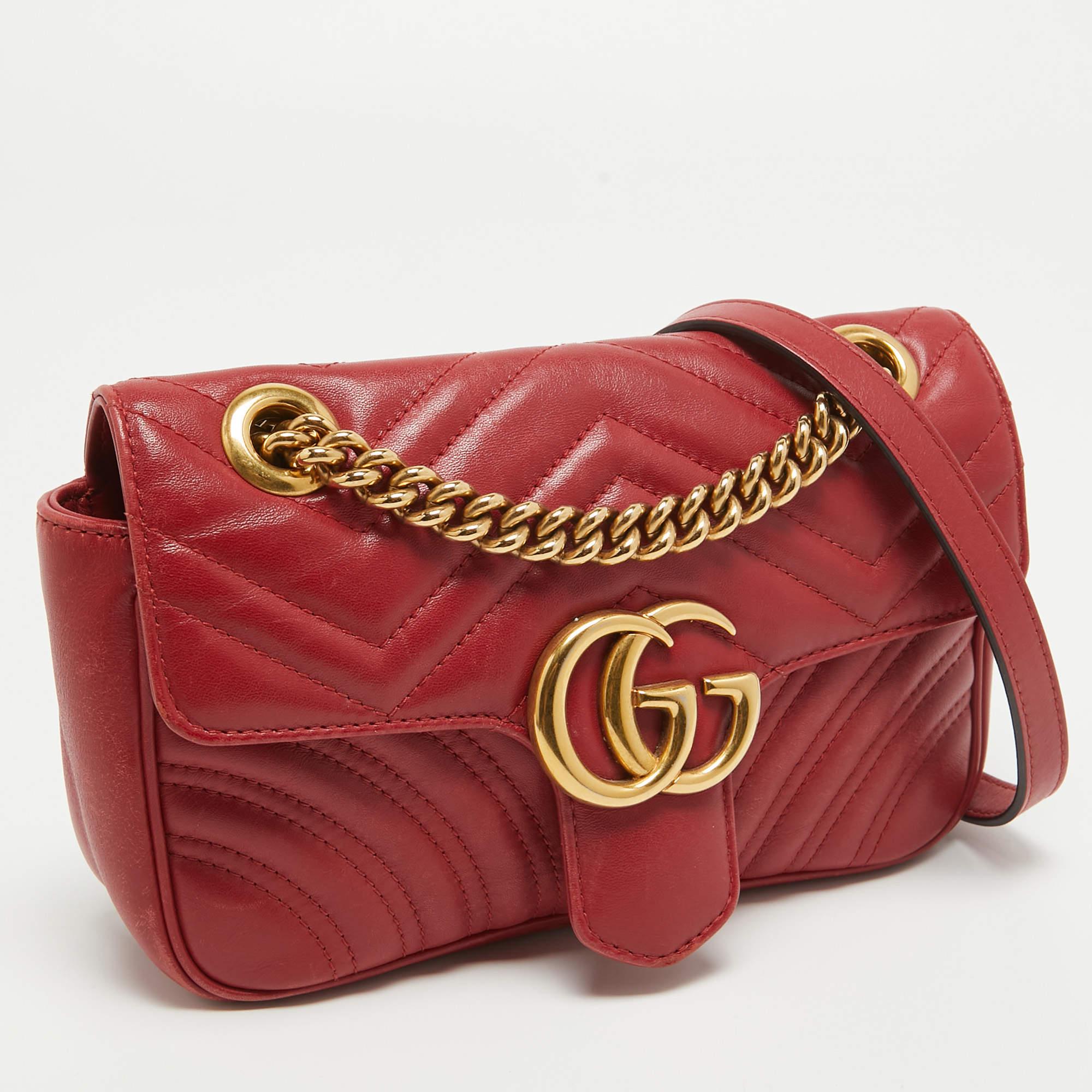 Women's Gucci Red Matelassé Leather Mini GG Marmont Shoulder Bag For Sale